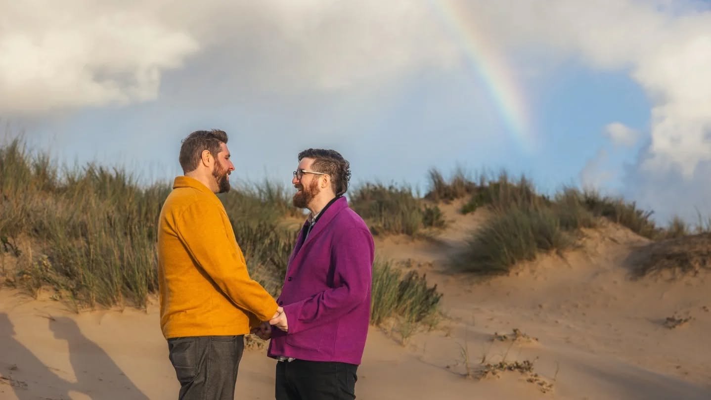 Rainbow Proposal to Remember
~

From time to time, I say yes to capturing proposals. But this was my first time creating a short film of the special moment too 🎥

The weather didn&rsquo;t look promising, and yet the timing turned into pure magic. Ju