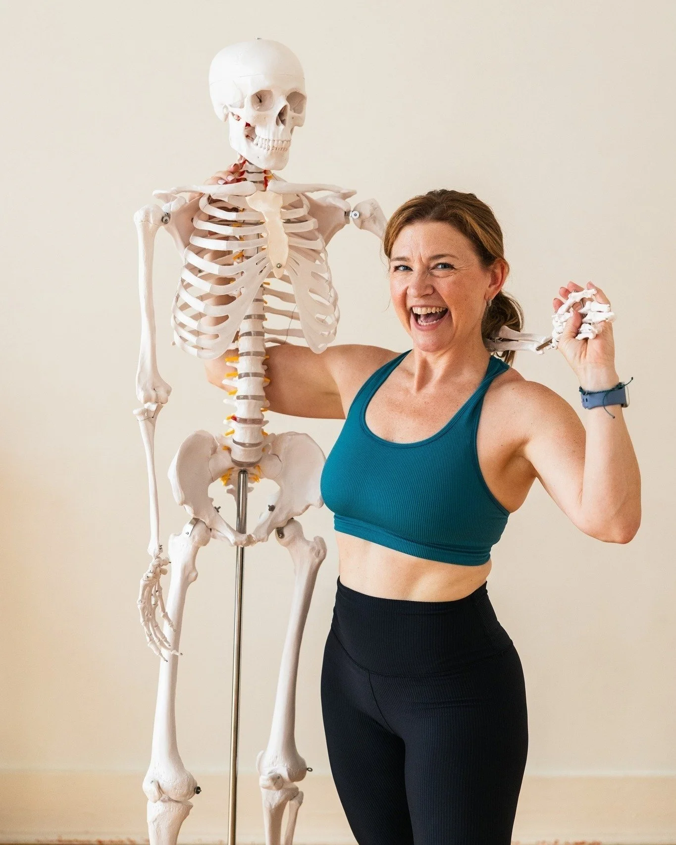 Fun Branding Session with Trish
~
I absolutely loved creating images for @trishcorley. Over three hours and across three different locations, we created 40 images that showcase the full spectrum of her work.

👉🏻 From teaching anatomy to yoga teache