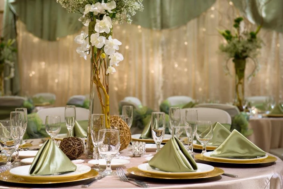 Linens by Divinity