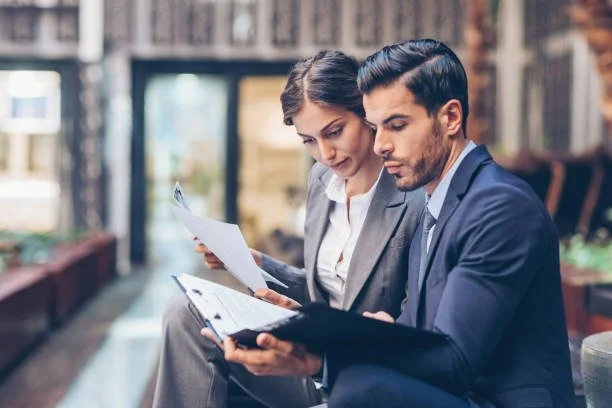We use creative and sensible strategies to solve complex employment problems.