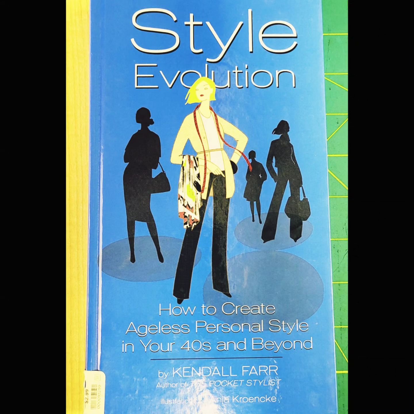 Readers are leaders! Love a good style book.