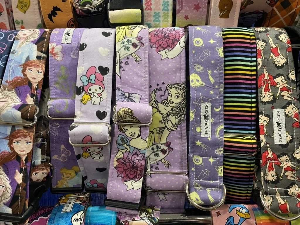 L Dog clip collar 1.5"  *READY TO SHIP*