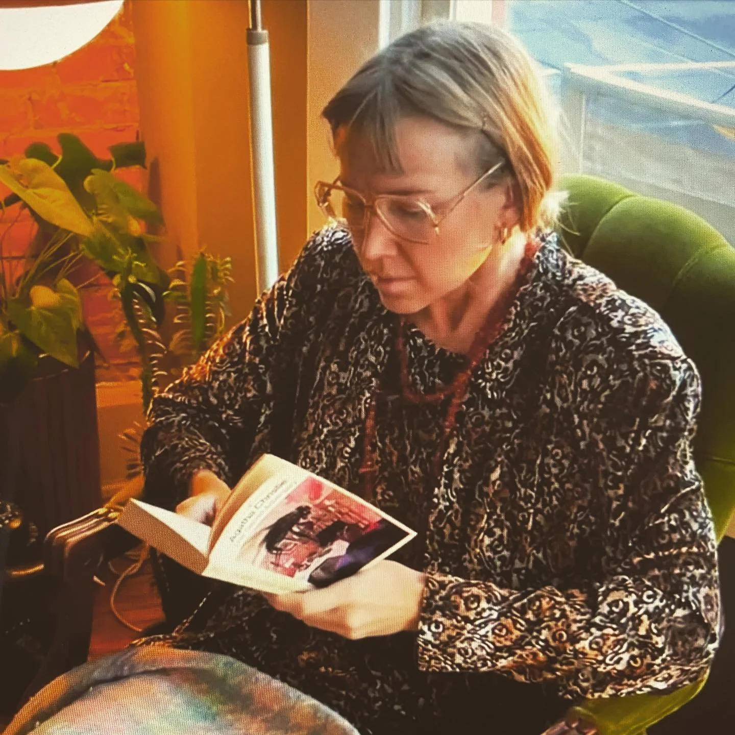 A massive thank you to @kaja_irwin for using my piece Chorale in her project, LIMBO, and quite honestly, for what is possibly the greatest stair climbing sequence I have ever had the privilege of being tangentially involved in. 

I can&rsquo;t recomm