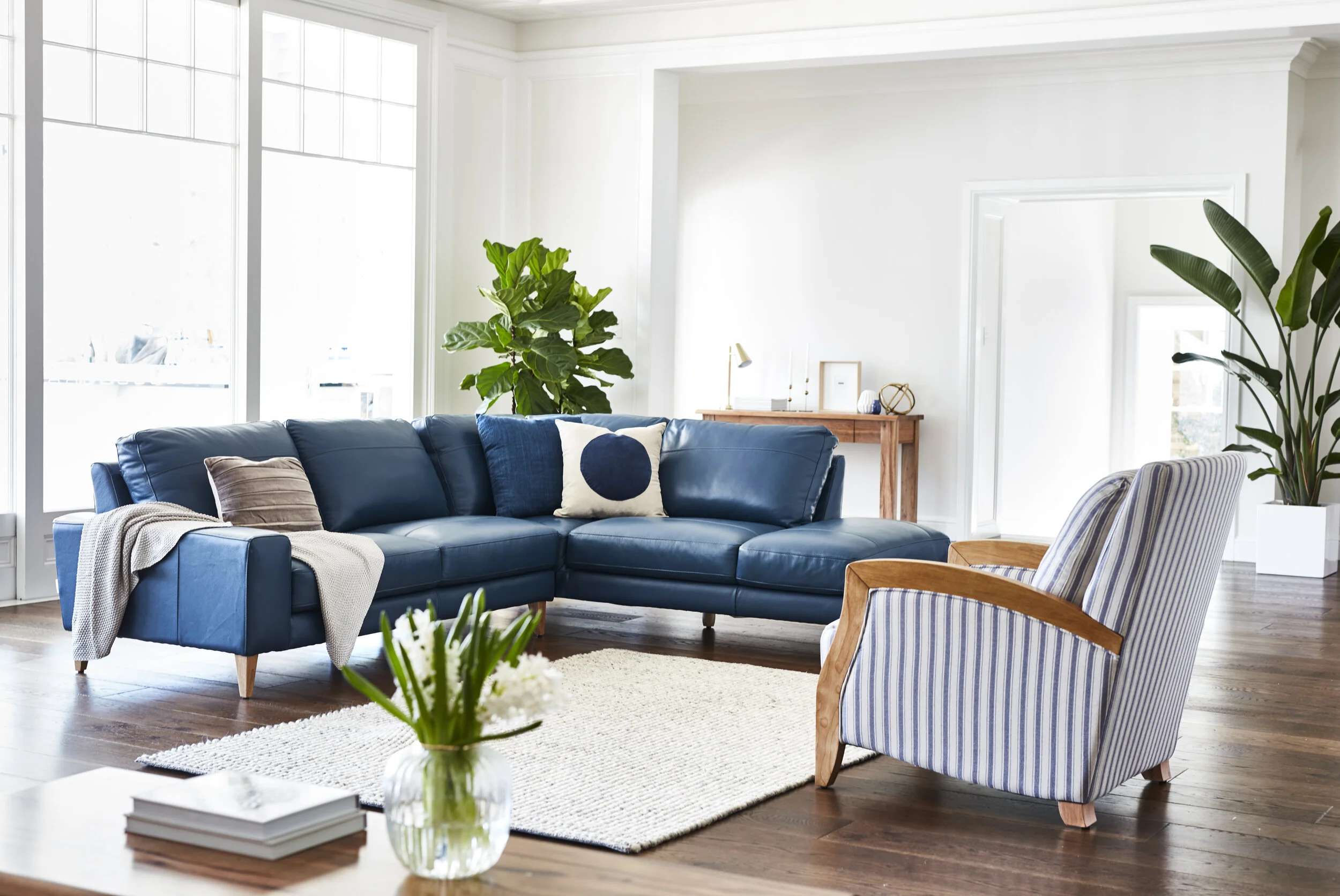 Prague corner_norwood armchair-0008726.jpg