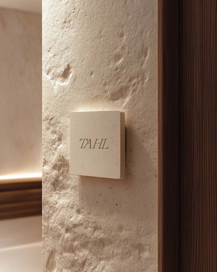 TAHL_Cosmetics-Brand-Identity-Logo3.png