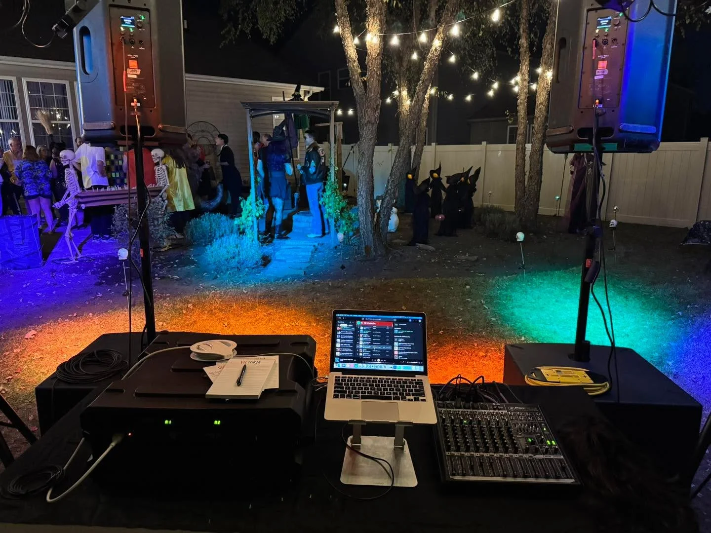 Did you know we offer DJ services?
We&rsquo;re out tonight playing a Halloween Party with our DJ package. E-mail is for more details and stay spooky!
#indymusic #indymusicscene #dj #emcee #Halloween #halloween2025 #costumecontest
