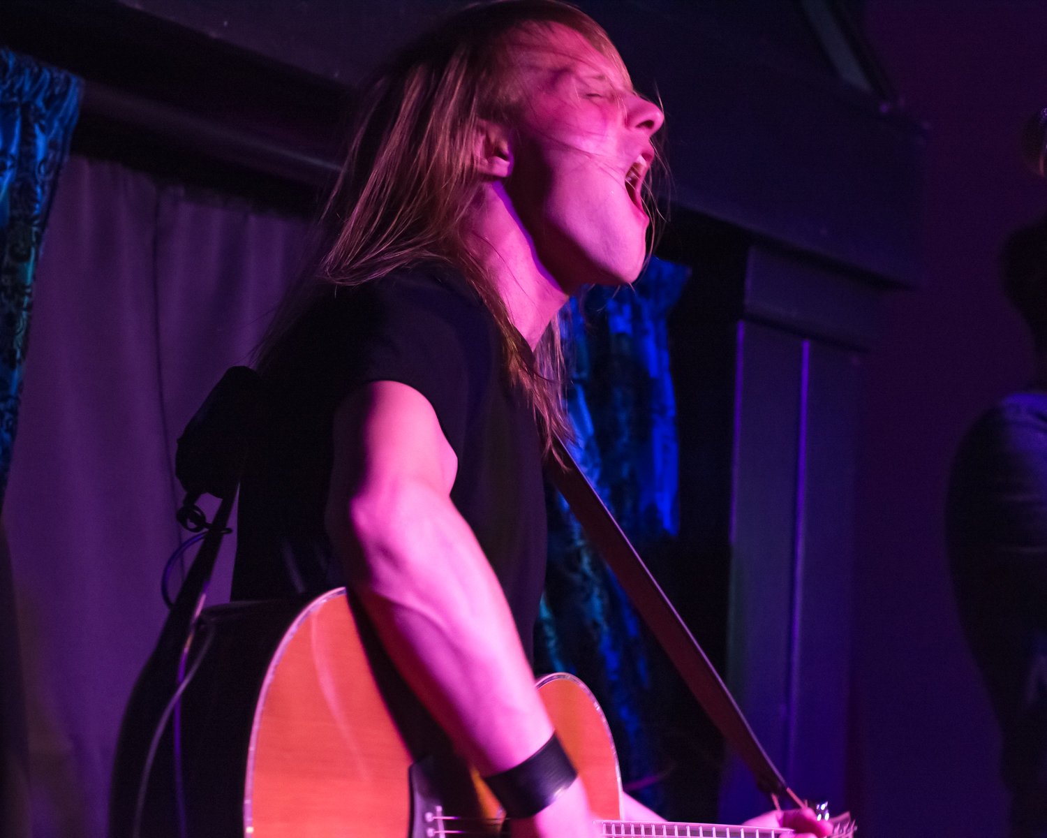 Regina Martin Sings & The JamSauce Band, a live party and event band performing rock, pop, soul and dance music for weddings, corporate events and private parties.