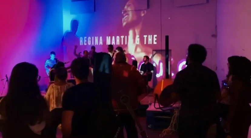 Regina Martin Sings & The JamSauce Band, a live party and event band performing rock, pop, soul and dance music for weddings, corporate events and private parties.