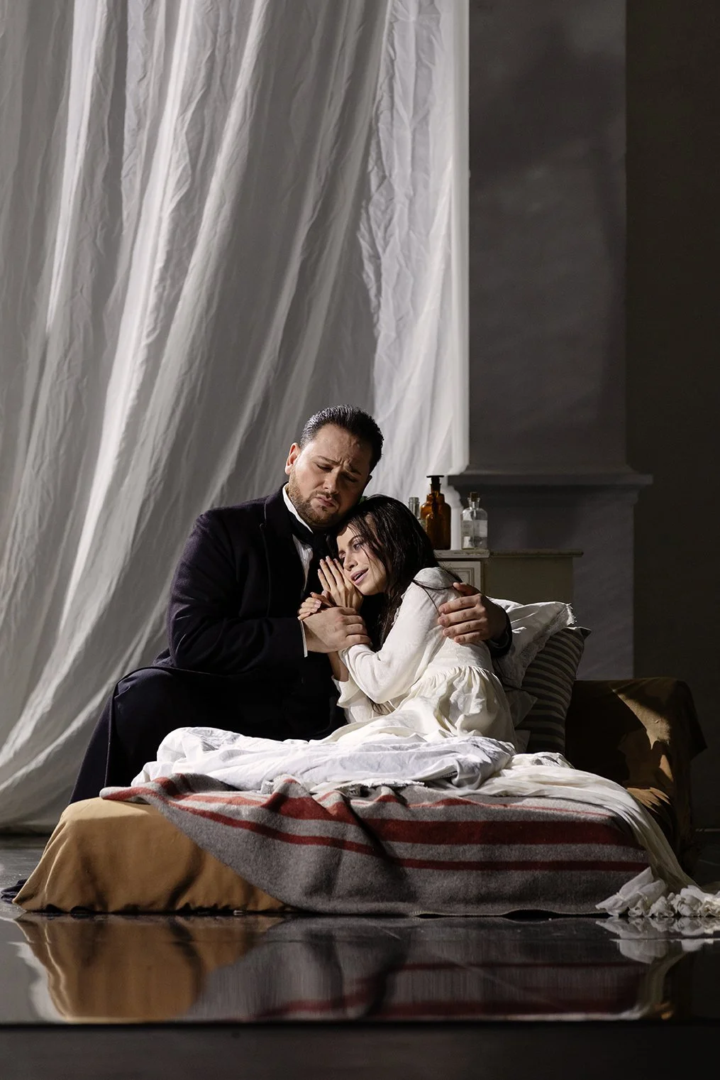 LaTraviata2026©emmasuominen_23.jpg