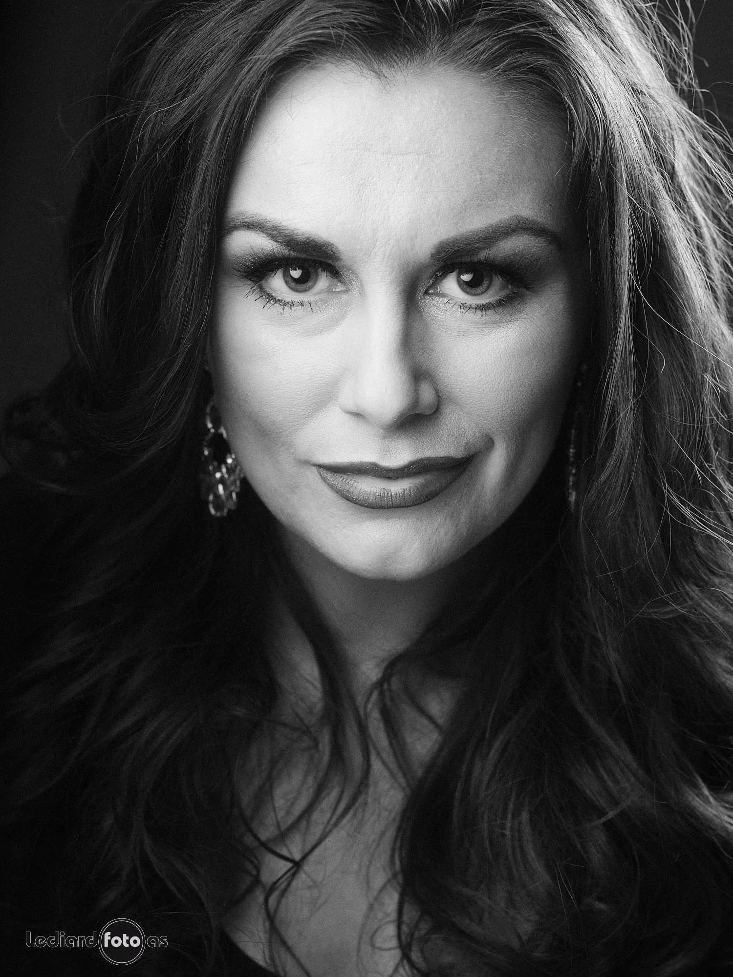 Hils på Sigrid Vetleseter Bøe / Eleonore Stenersen