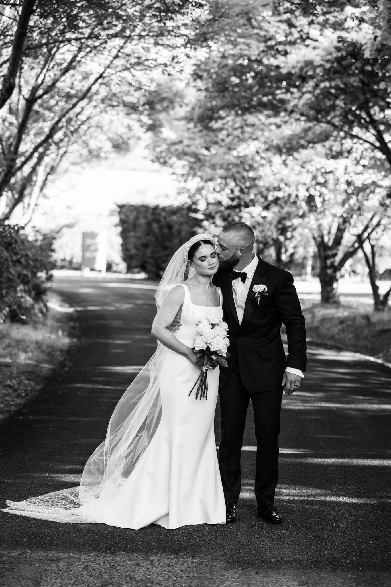 Chelsea & Brendan - Borrodell Wedding - Nov 2023 - Laura Cole Photography Orange NSW-9.jpg