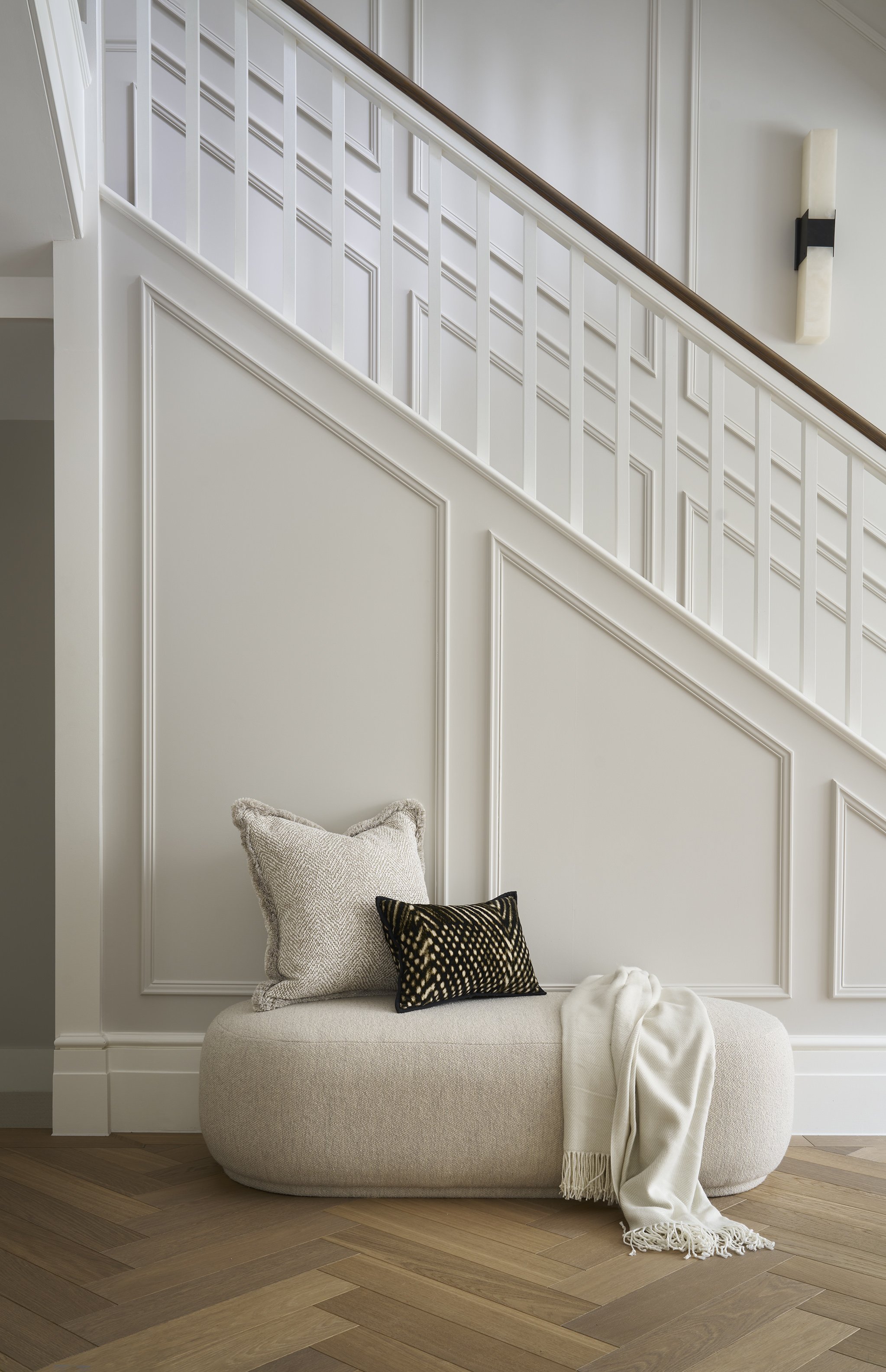 1. Entrance Hall Staircase Balistrade.jpg