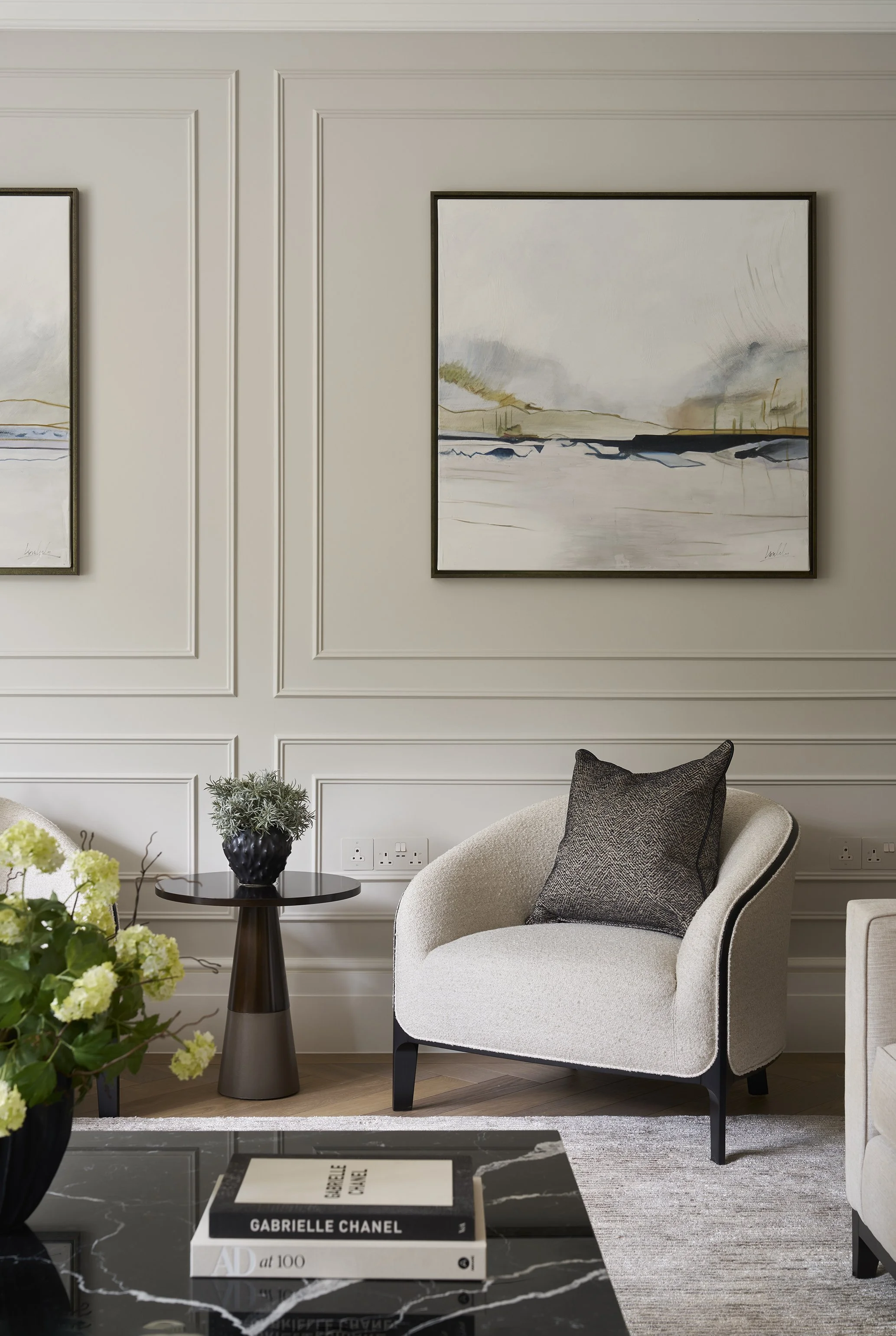 5. Artwork on Decorative Panelled Wall.jpg