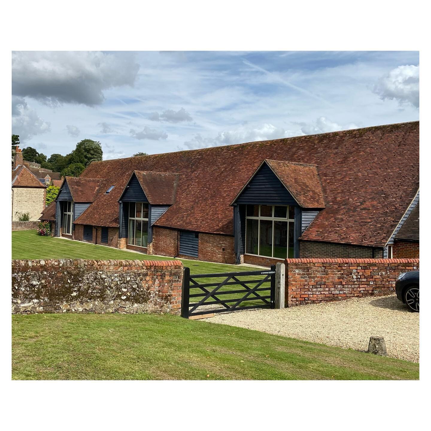 Can&rsquo;t wait to show you the inside of this lovely old Tithe Barn project!.. six rooms of which we&rsquo;re currently creating furniture for
.
.
.
.
#bespokekitchen #barnconversion #bespokefurniture #interiordesign #tithebarn #southoxfordshirecou