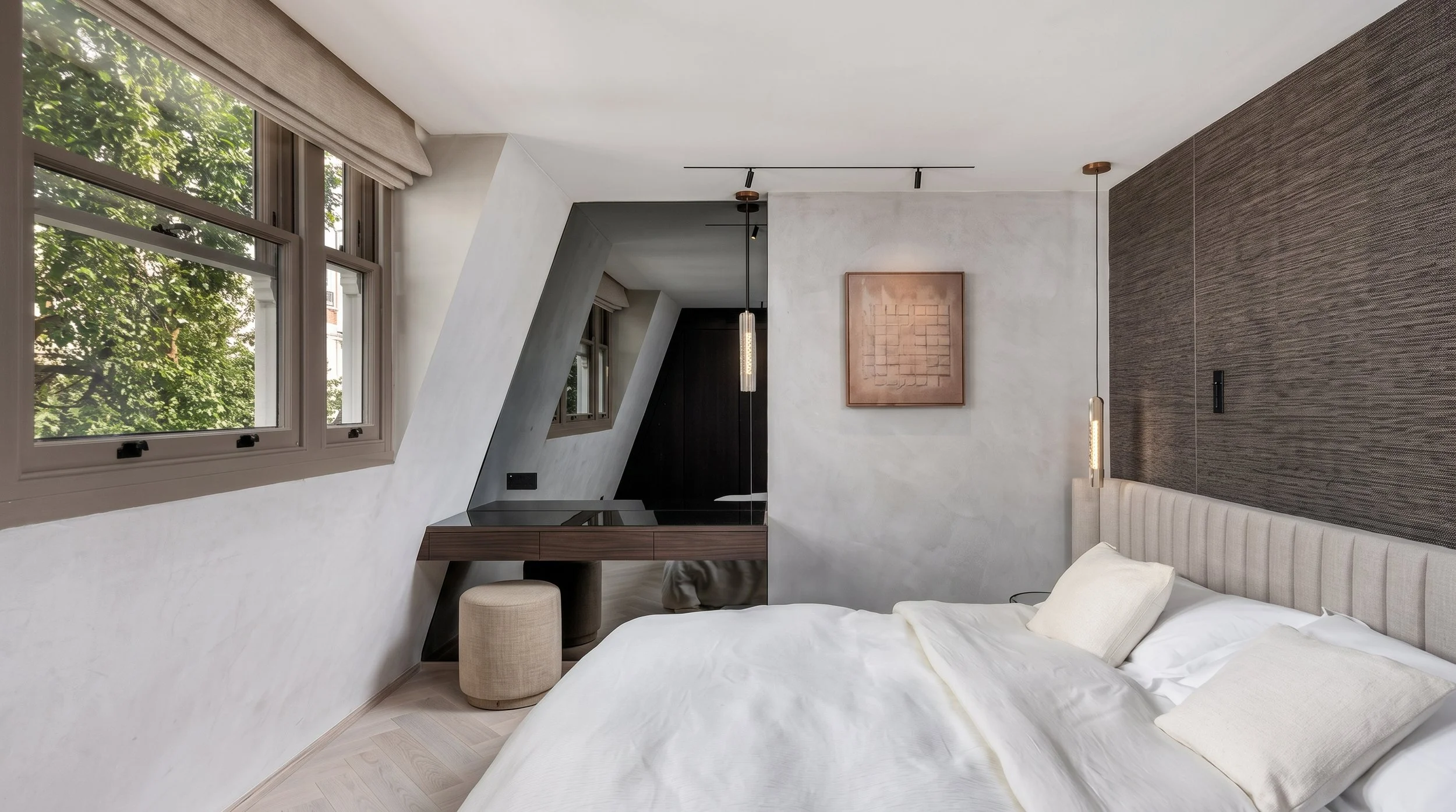 second bed.jfif