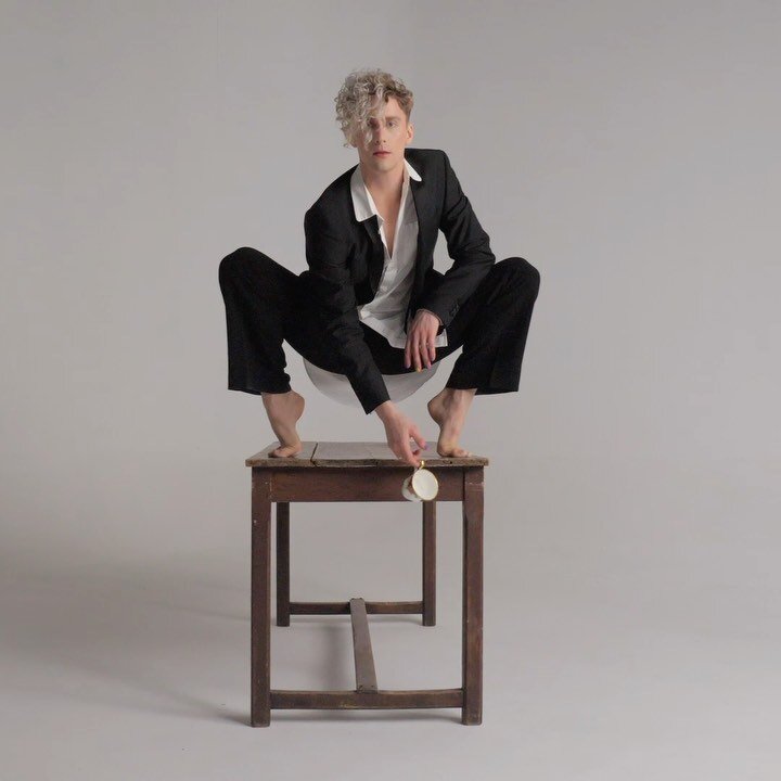 Snippet from &ldquo;Everything Would Be Nonsense&rdquo; Trailer by @traviscknight. Full video over on @fabulacollectiveltd page. 
.
Choreographer : @traviscknight 
Filmed/edited : @monkeyflipmedia 
Composer : @33bluestone 
Make up : @thisisgabihavens