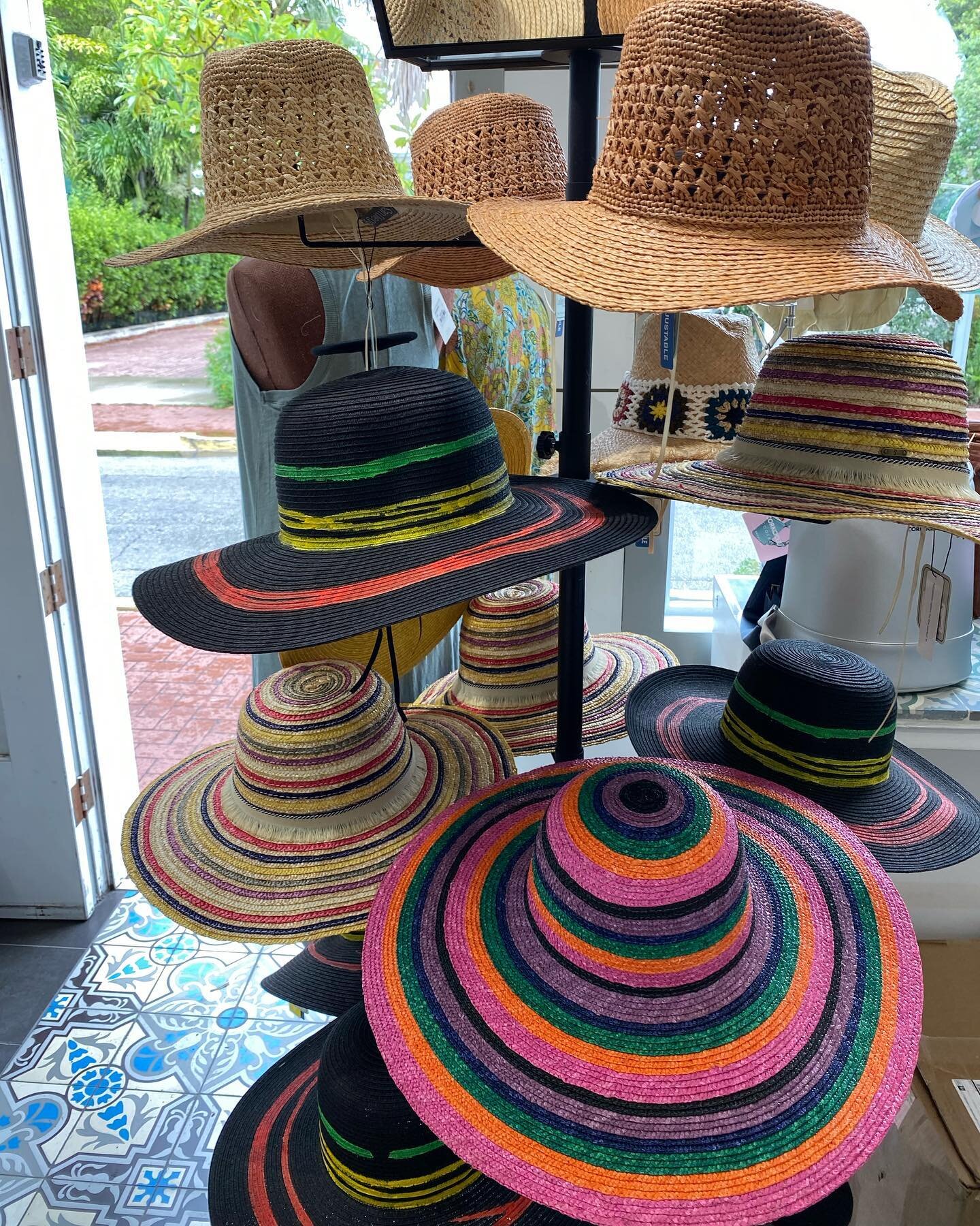 Wishing you a bright and sunshiny day from the Key West Sunshine Club ☀️ 

We have so many hats in sooo many styles right now. Pop in and try one on 👒