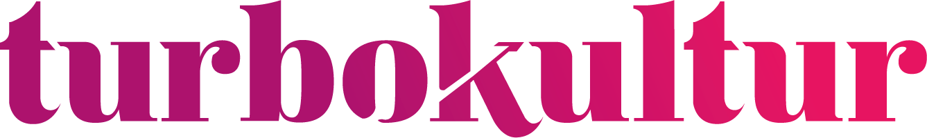 Ein rosa Hintergrund mit einem Logo oder Schriftzug in der Mitte