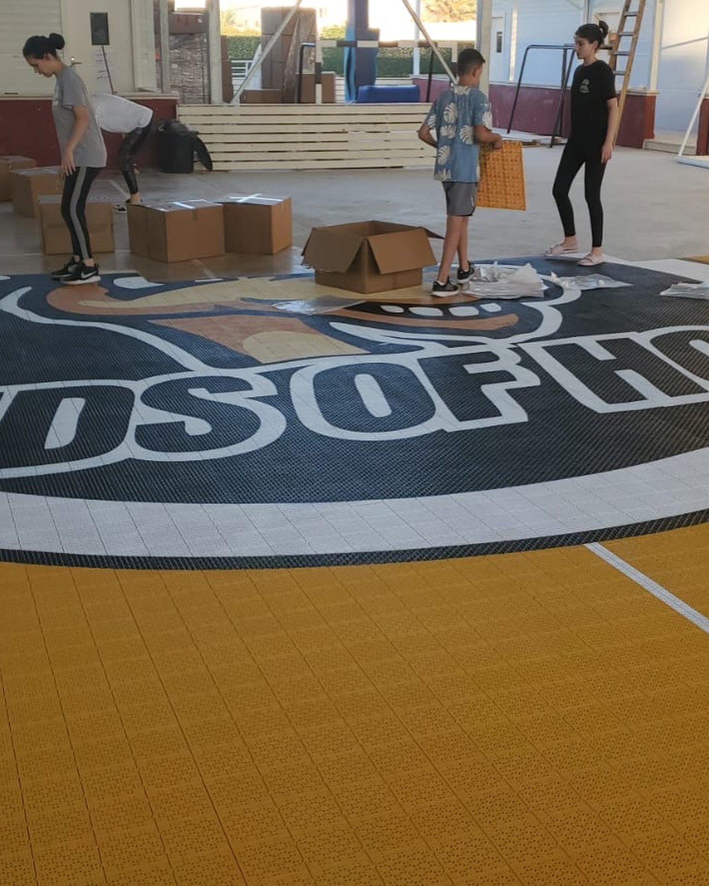 Some more great shots of the new floor!

@swish.court