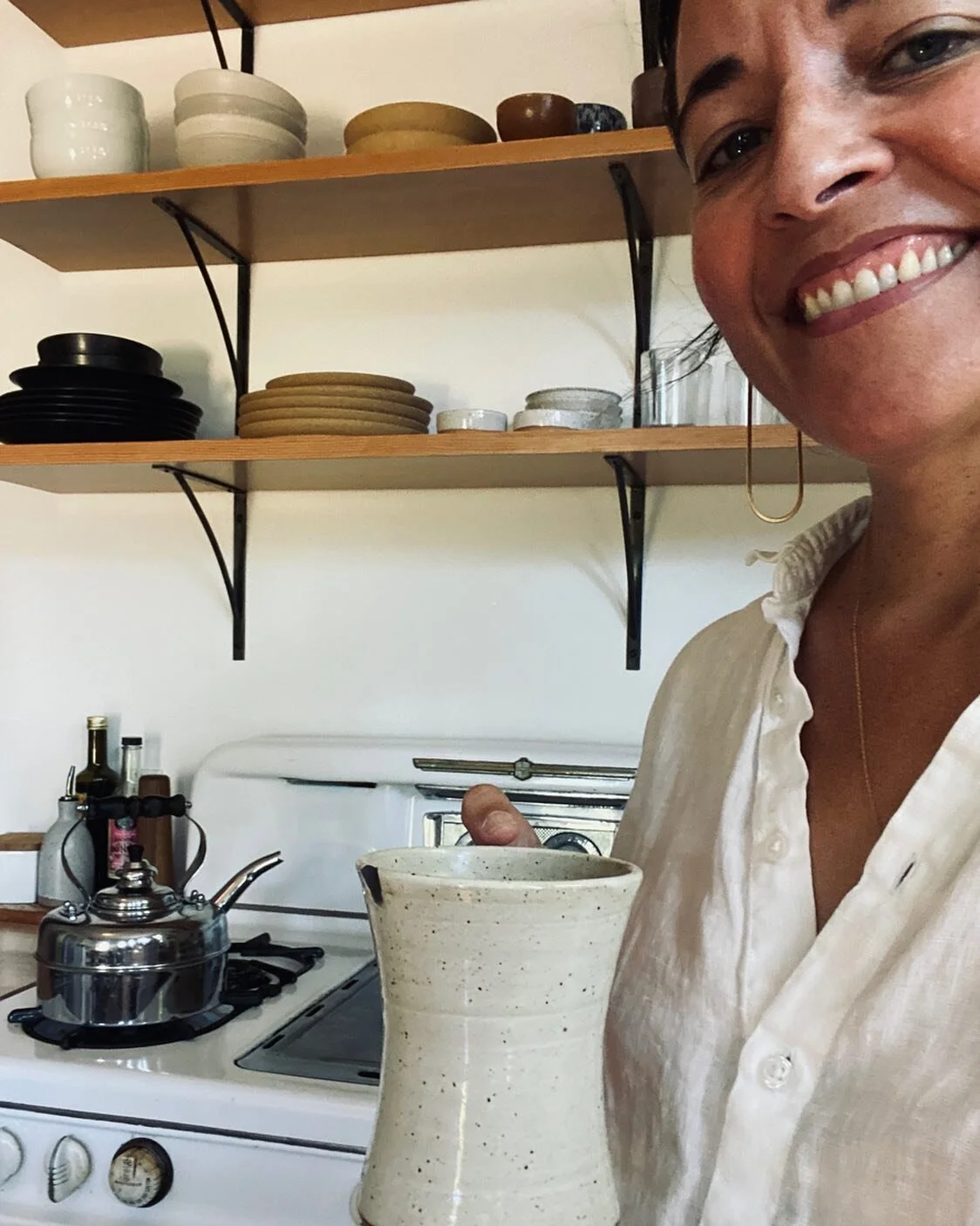 Just popping in with a cup of (procrastination) tea!
.
I am getting ready to officially open the doors to 
E X P A N D - this LIVE course starts September 26th.
.
As hard as it is to sit down and focus on writing some emails, I can hardly wait to wel