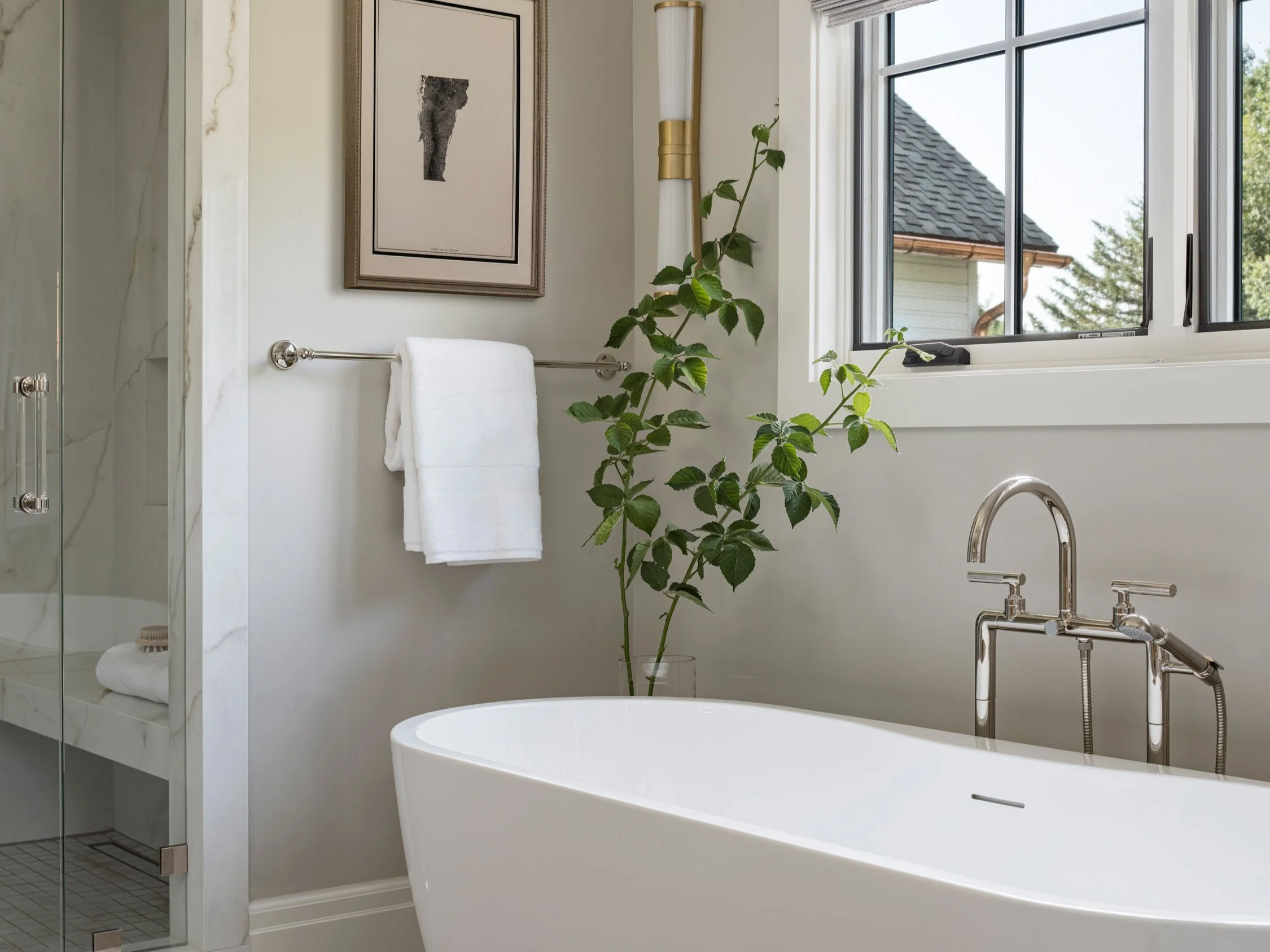 SMD_Howe_PrimaryBath_2984SML.jpg