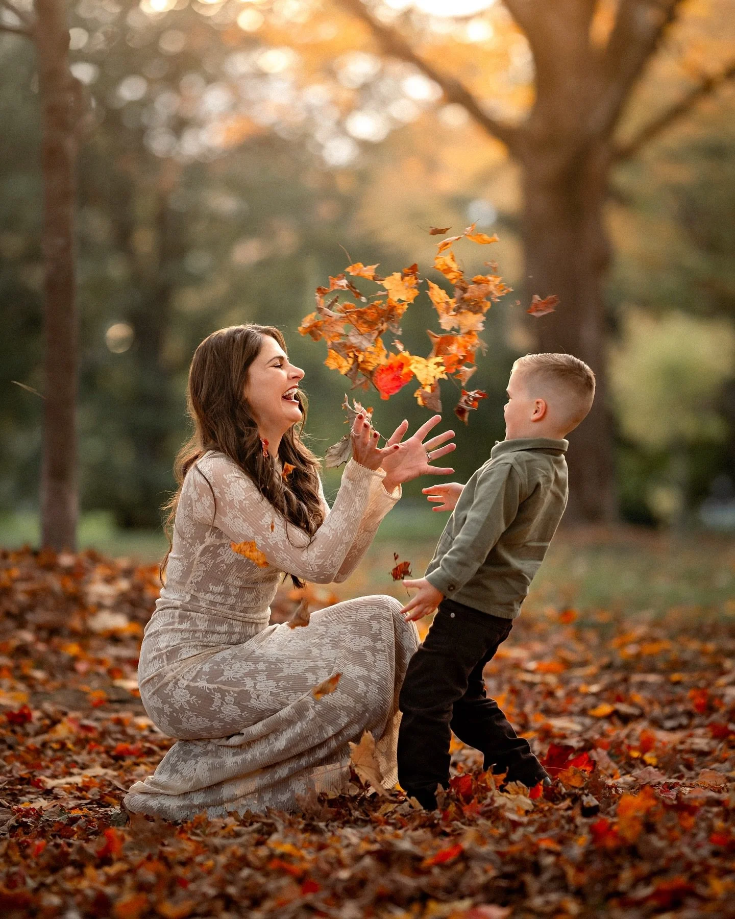 Well, I shouldn’t have rented that Nikon Z8 just to “try” it because now I have to “buy” it. 
ππ«£
Gorgeous little sneak peek of a stunning family in the fall leaves!