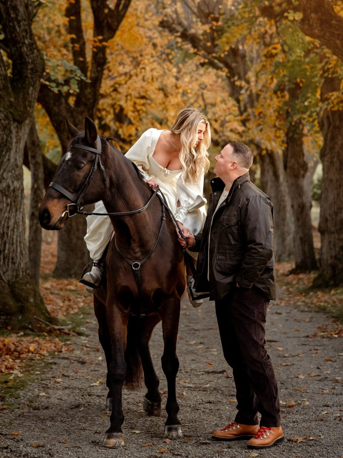 My mind is still lingering on this beautiful fall session in Ipswich last month. 

🌹✨