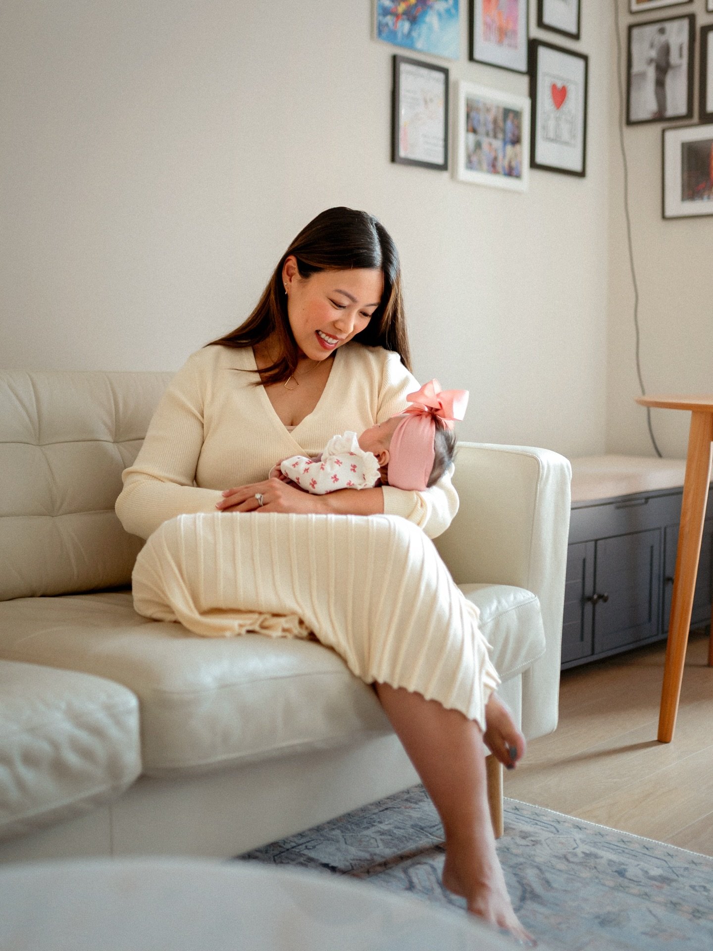 Had the most stunning little session today in Boston. Can&rsquo;t wait to share more of this gorgeous family! 

🎀