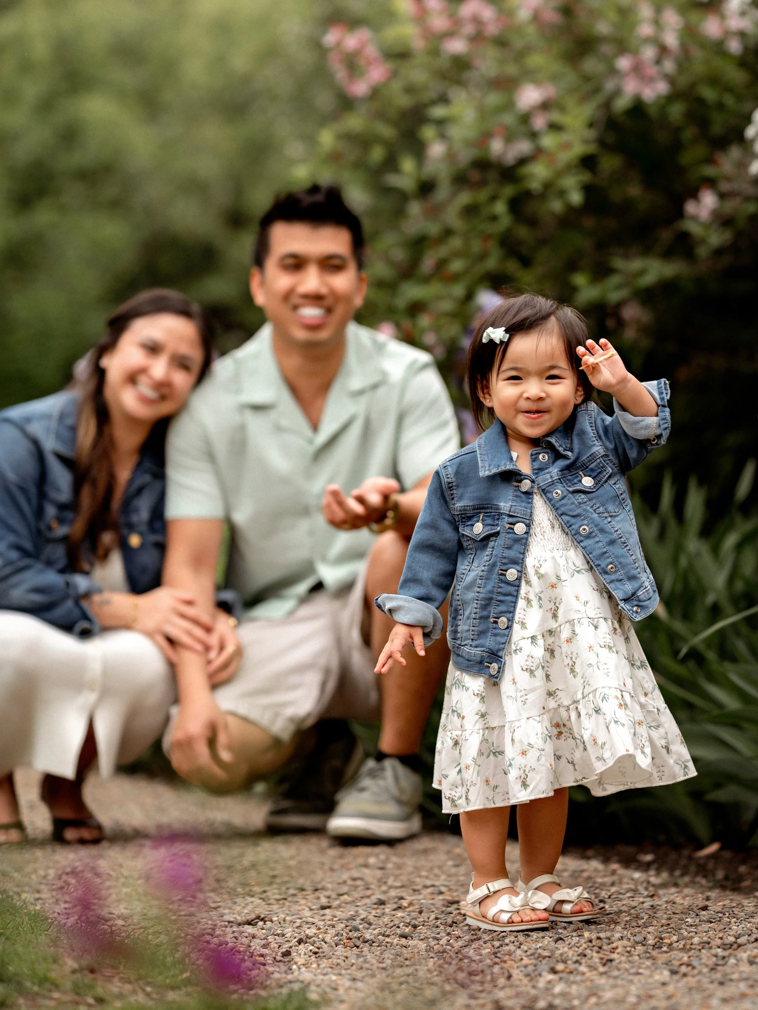 Toddlers over here thinking they run the show. 

Just kidding they absolutely do (refer to slide 2).

😂😂

Parents often worry their little ones won&rsquo;t listen during a session. And honestly? They probably won&rsquo;t. Communication is not their