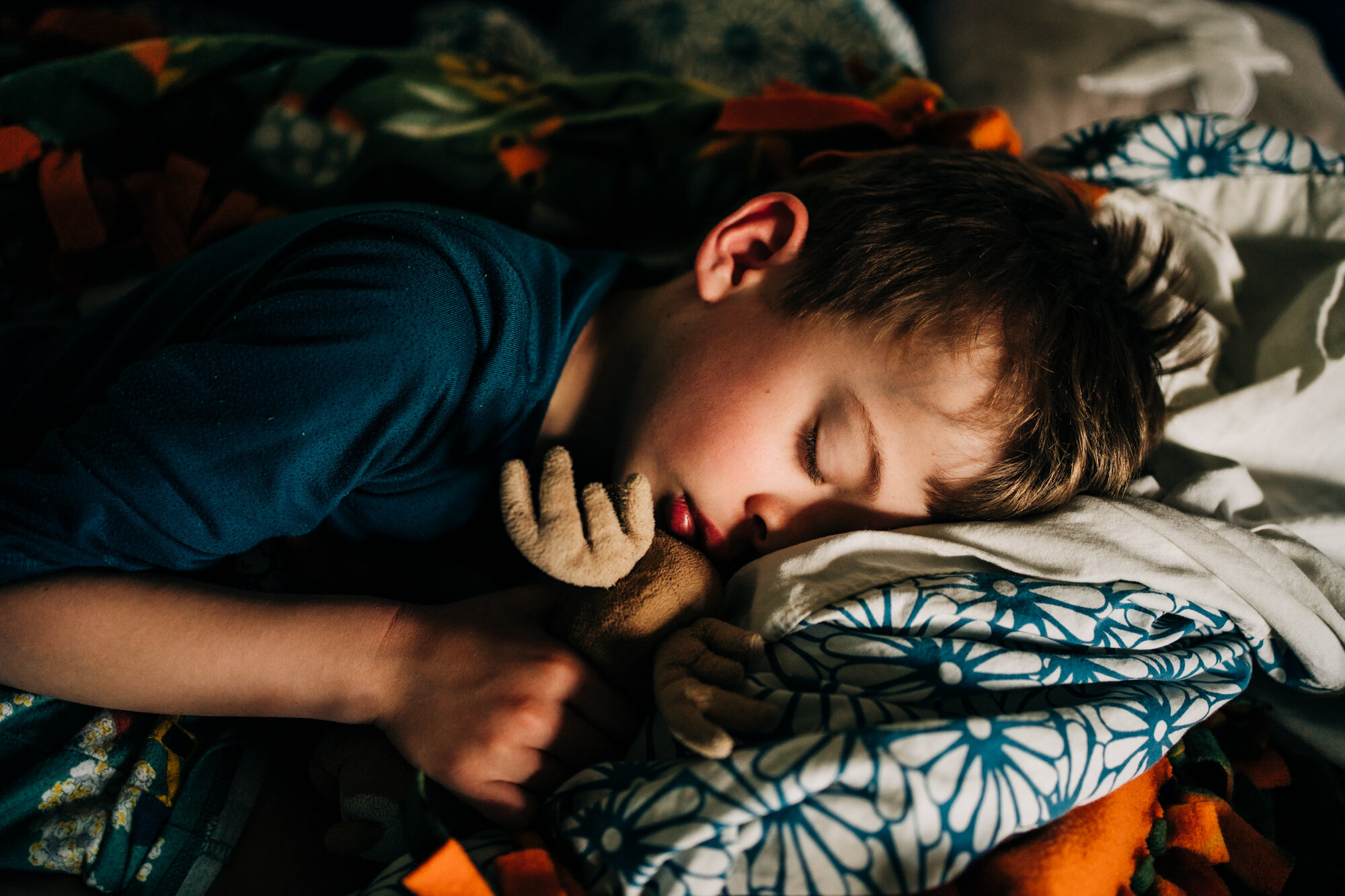 Wakeup story in 4 images. What is it about sleeping kids that is so sweet? #wakeup #familyphotography #denverfamilyphotographer #documentaryfamilyphotography