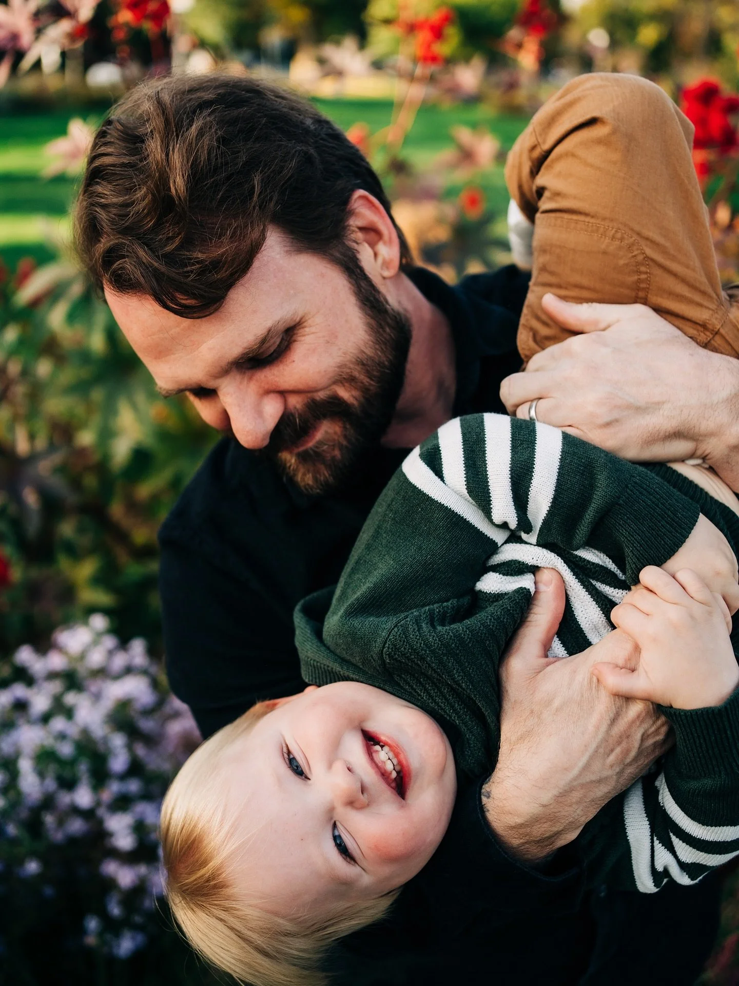 The kind of laugh that makes your cheeks hurt. The kind that shows up when you stop trying to make a perfect photo and just let joy do the work. Childhood is wild and silly and absolutely worth remembering like this.
Fall mini sessions will be held