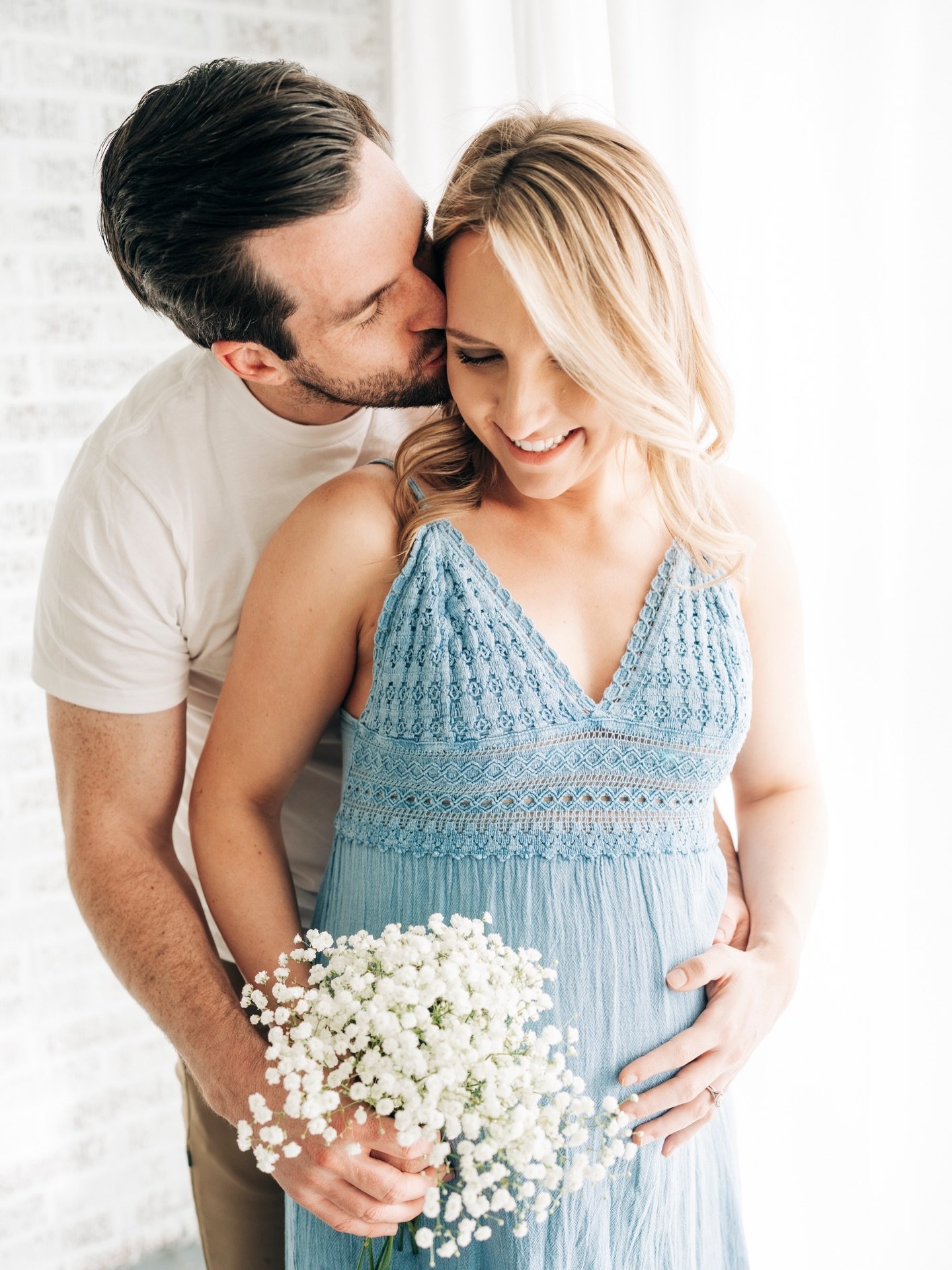 Maternity sessions are about connection. About holding onto the closeness before your world grows by one tiny heartbeat. Even the family pup knows something beautiful is on the way.
I would be honored to document this beautiful beginning for you.
