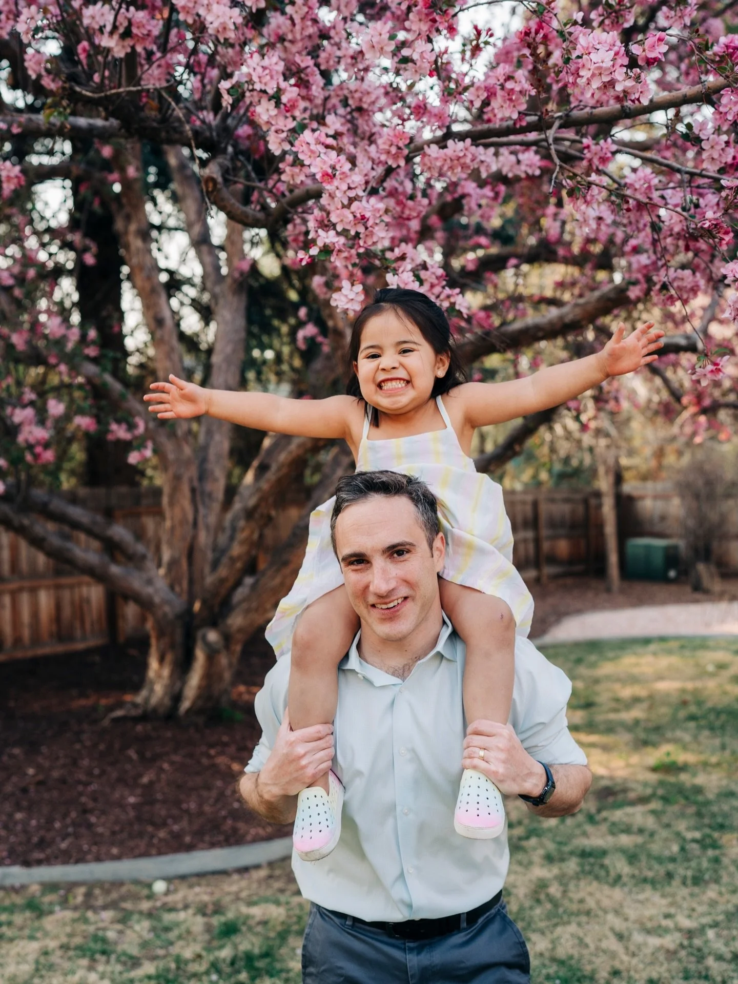 Spring with a little one feels like everything at once, laughter that comes easily, arms that reach for you without hesitation, moments that shift from wild and playful to soft and quiet in a heartbeat. These are the days that move fast but stay with