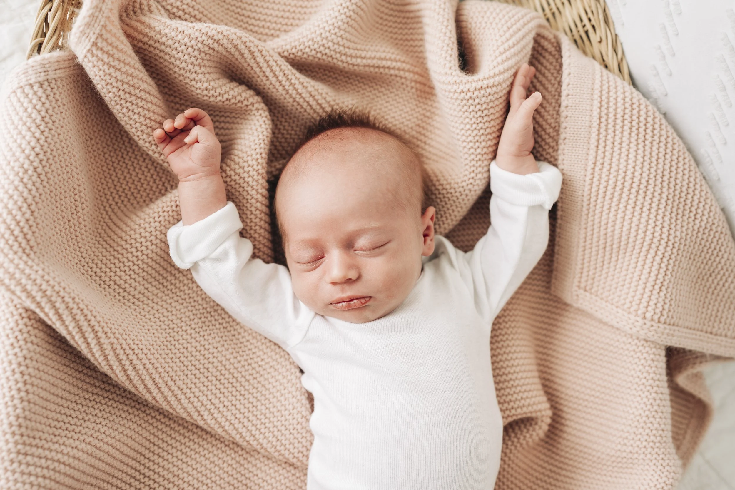 denver-maternity-newborn-photography-lifestyle-studio19.jpg
