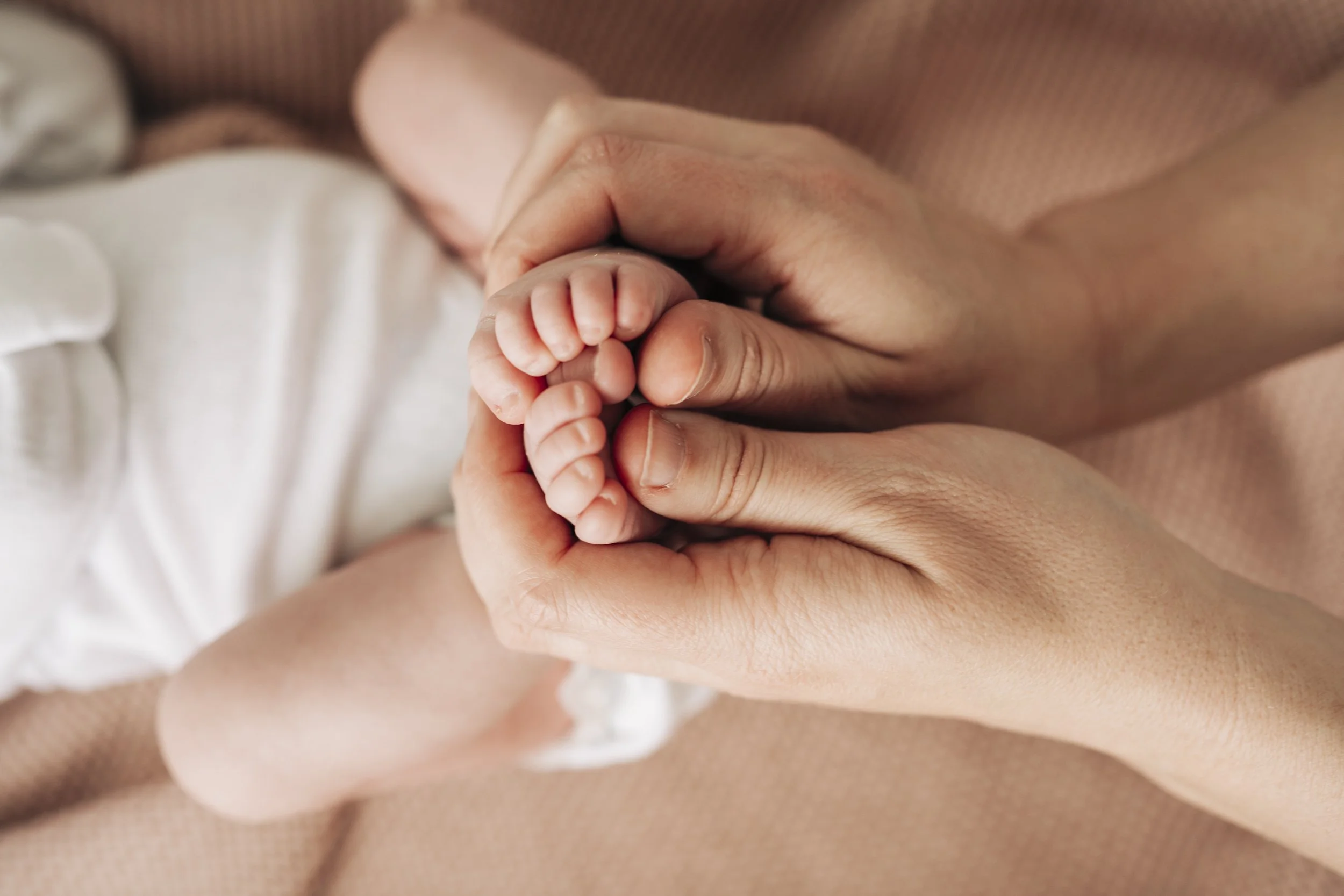 denver-maternity-newborn-photography-lifestyle-studio21.jpg