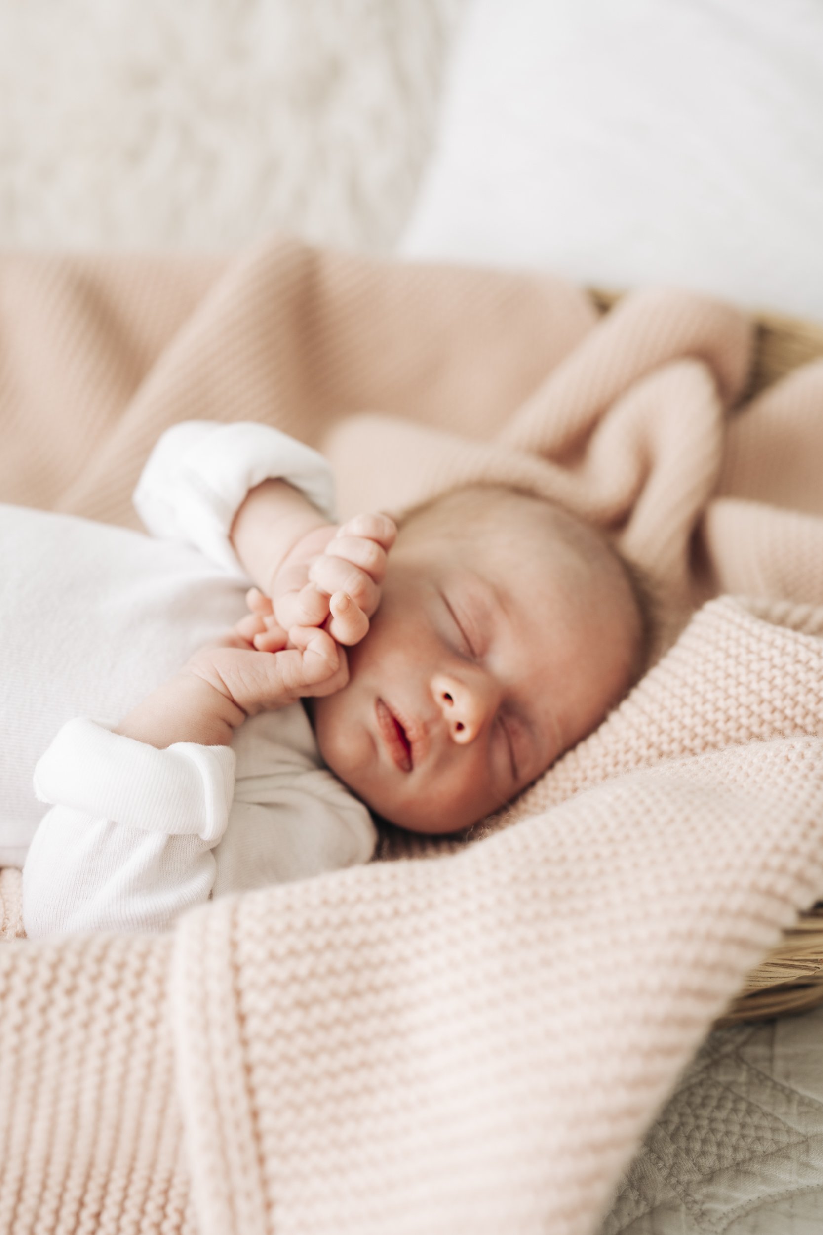 denver-maternity-newborn-photography-lifestyle-studio22.jpg