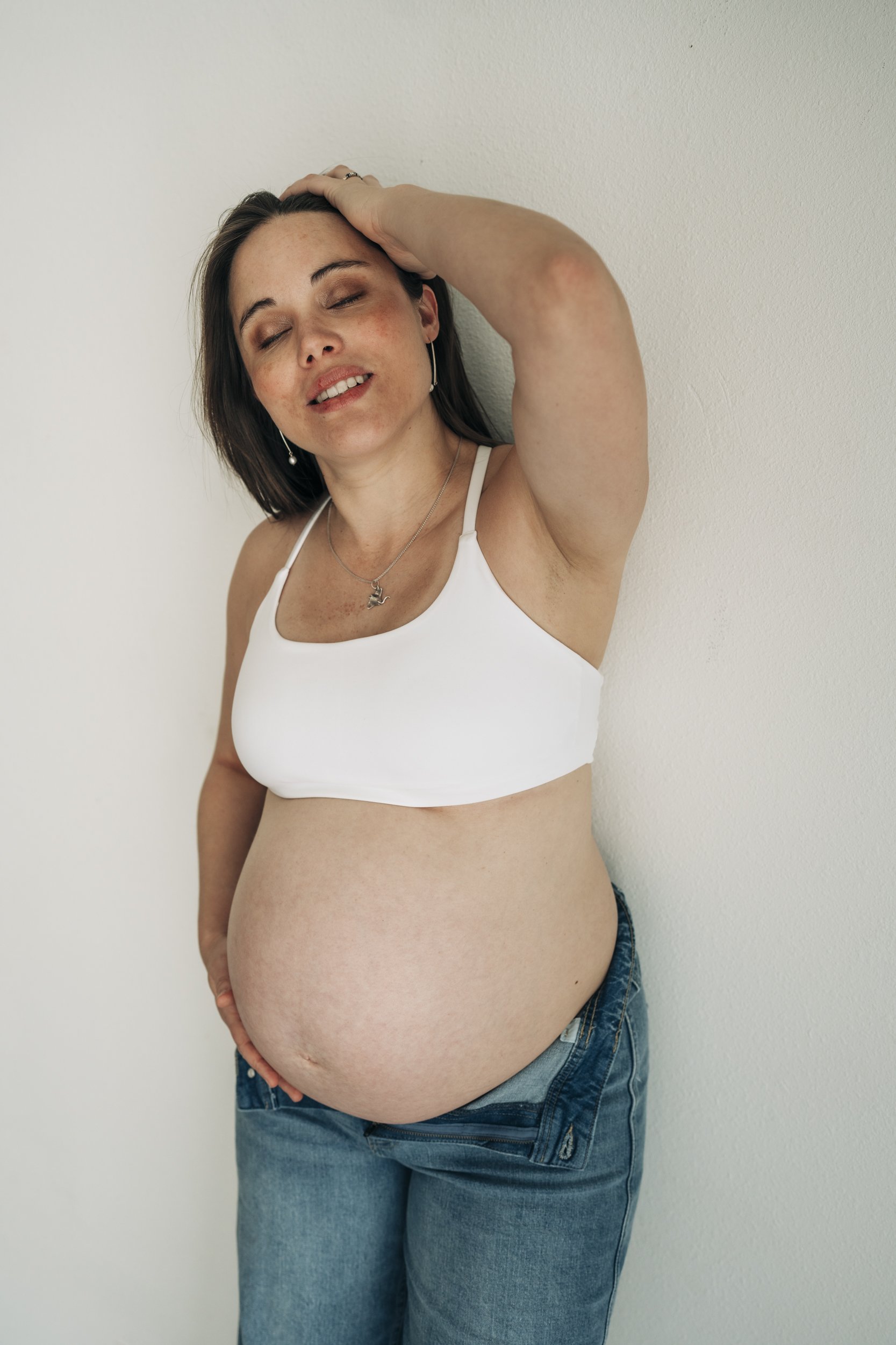 denver-maternity-newborn-photography-lifestyle-studio21.jpg