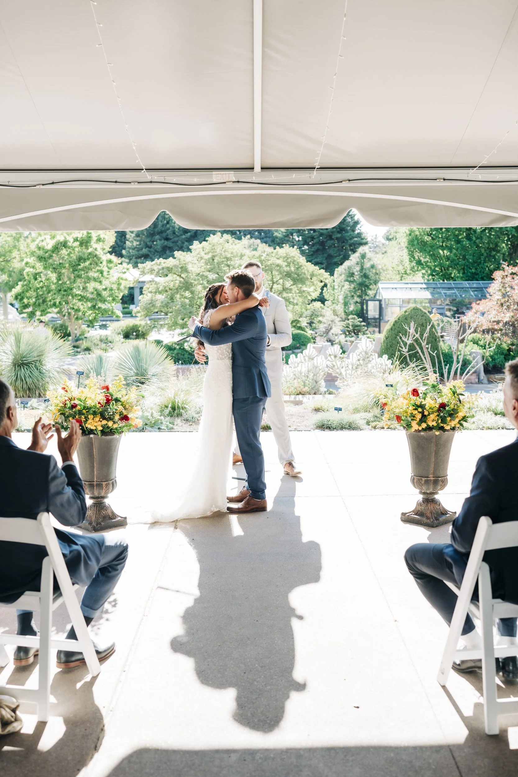 denver-wedding-photography-botanic gardens14.jpg