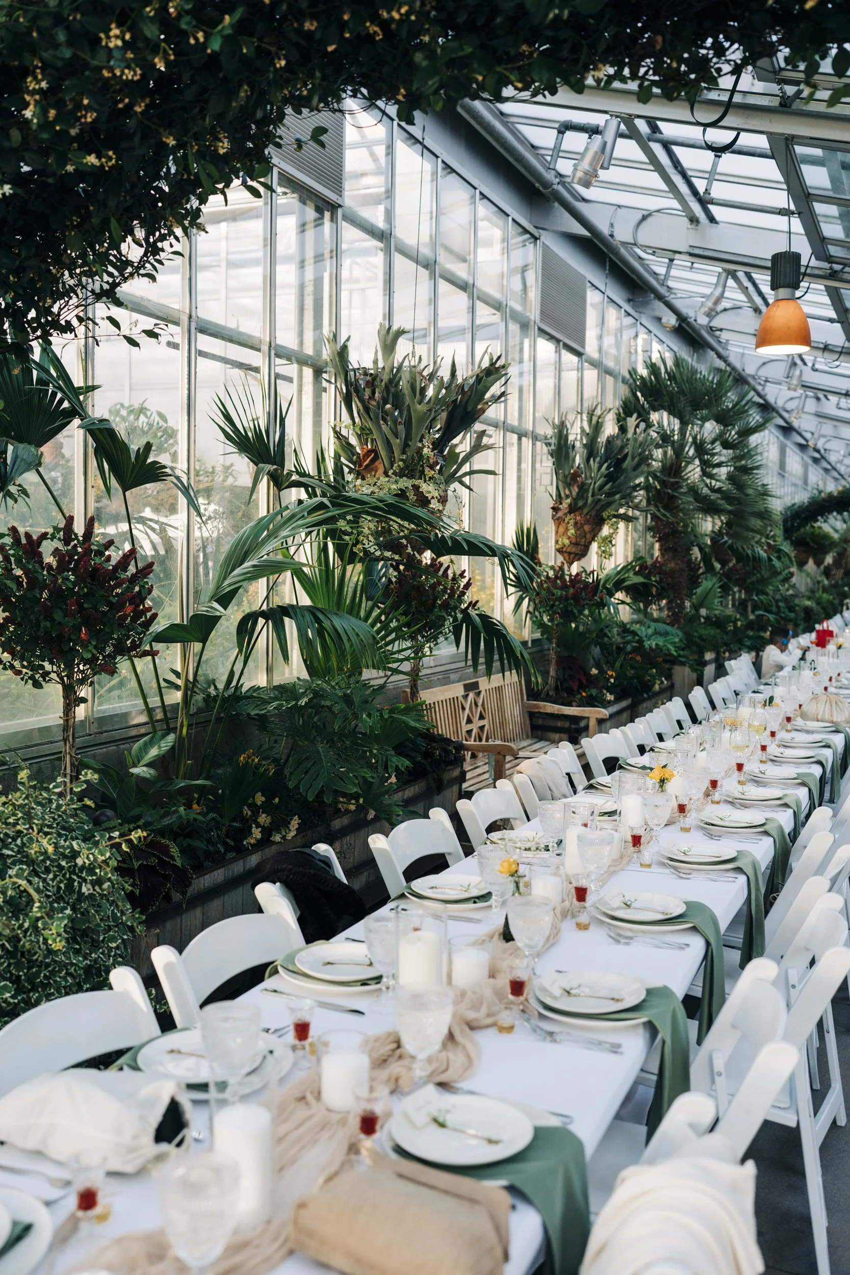 denver-wedding-photography-botanic gardens31.jpg