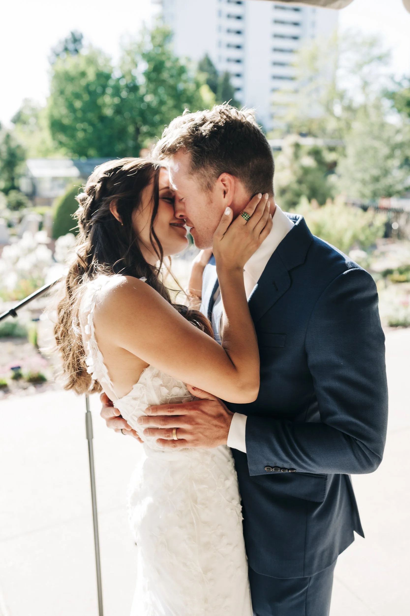 denver-wedding-photography-botanic gardens28.jpg