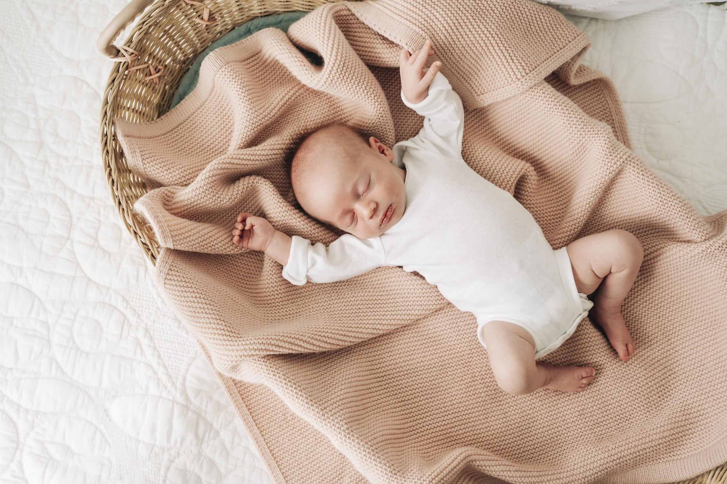 denver-maternity-newborn-photography-lifestyle-studio20.jpg