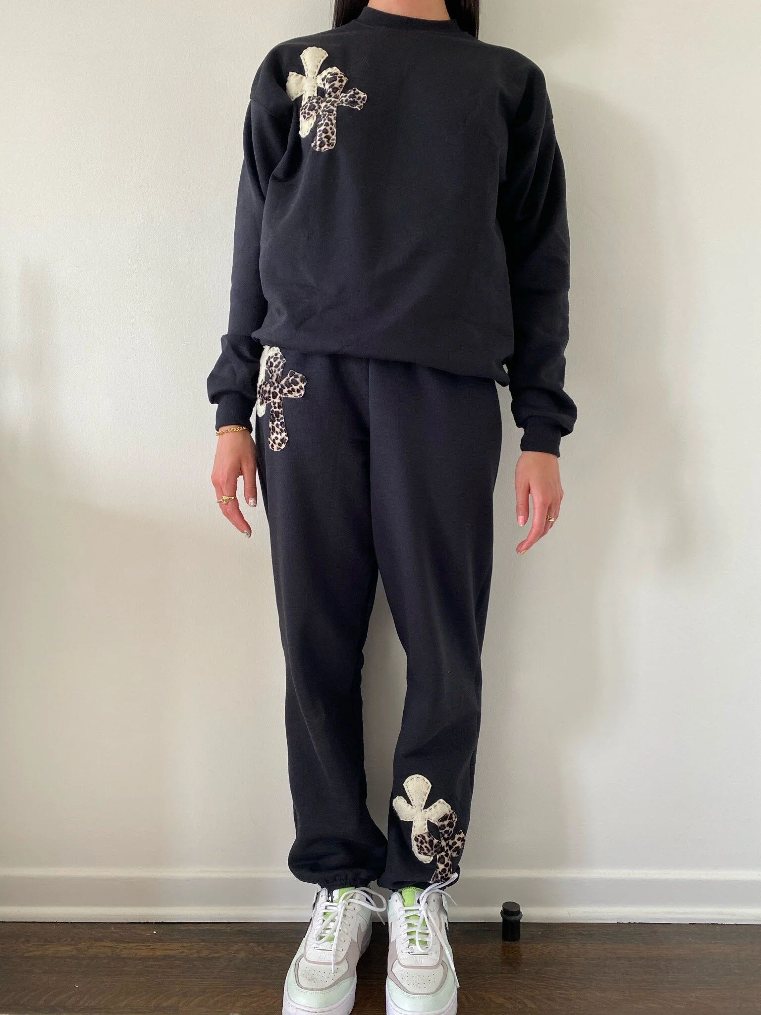 Classic Logo Sweat Pt Embroidery グレー | tigerwingz.com