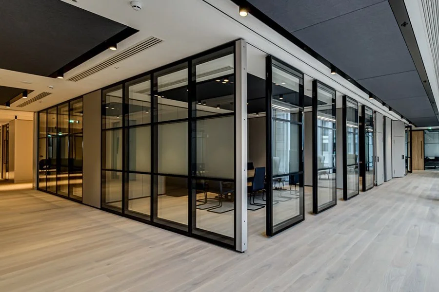 CS Share: London Wall - Expanding Wall System