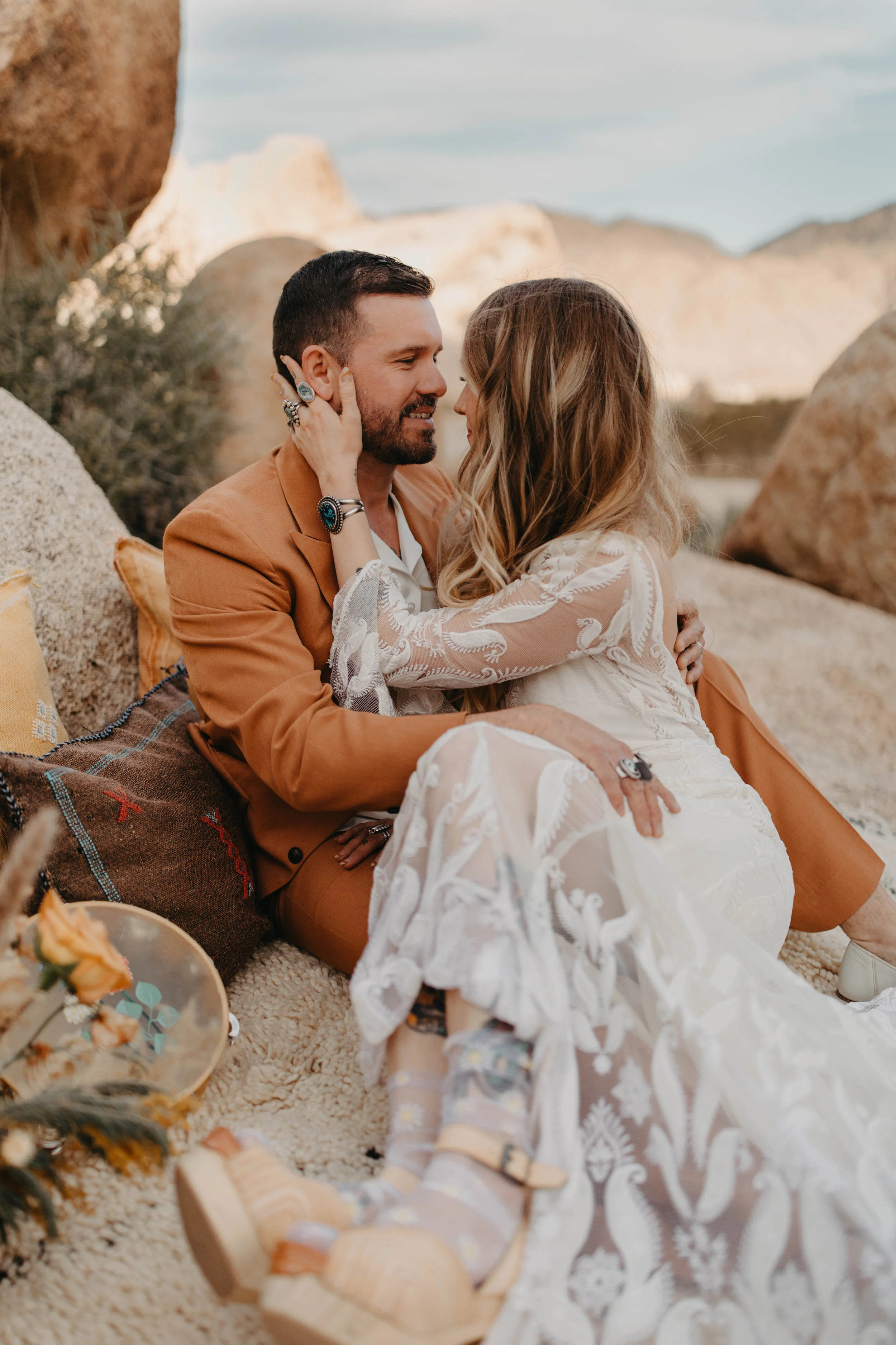 Woodstock Lovers sneaks-2.jpg