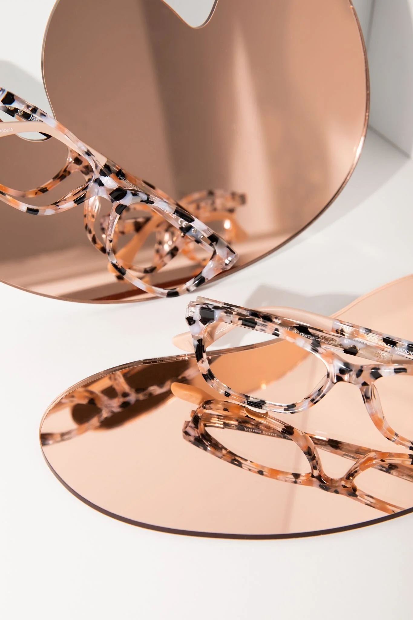 web_Jonas Paul Eyewear_r1_1612.jpg