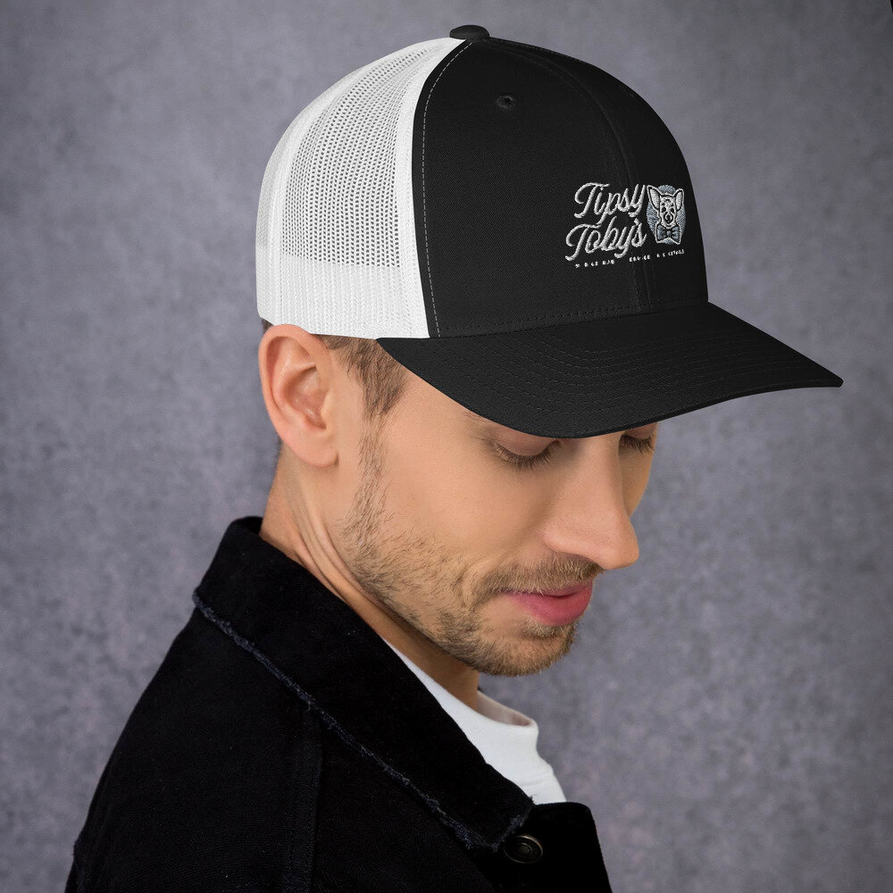retro-trucker-hat-black-white-right-607b724ade099.jpg