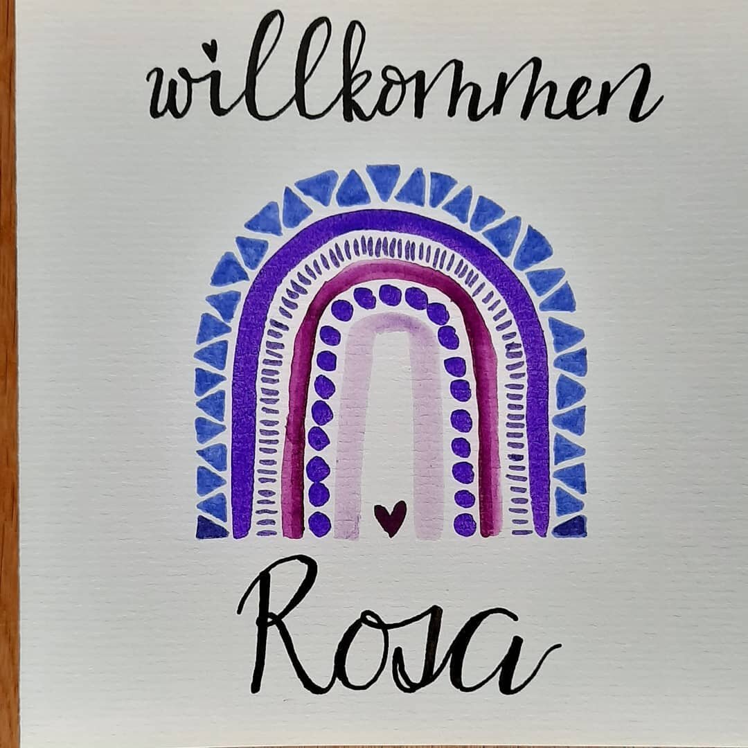 Welcome to the world Rosa&hearts;️!
.
.
.
.
.
Design from: @rosyandgrey.de #rosyandgreytuesday

Stifte: #karinbrushmarkerpro #gellyrollglaze
(Unbezahlte/unbeauftragte Werbung)

#welcometotheworldbabygirl #welcometotheworld #babygirl #newborn #handlet