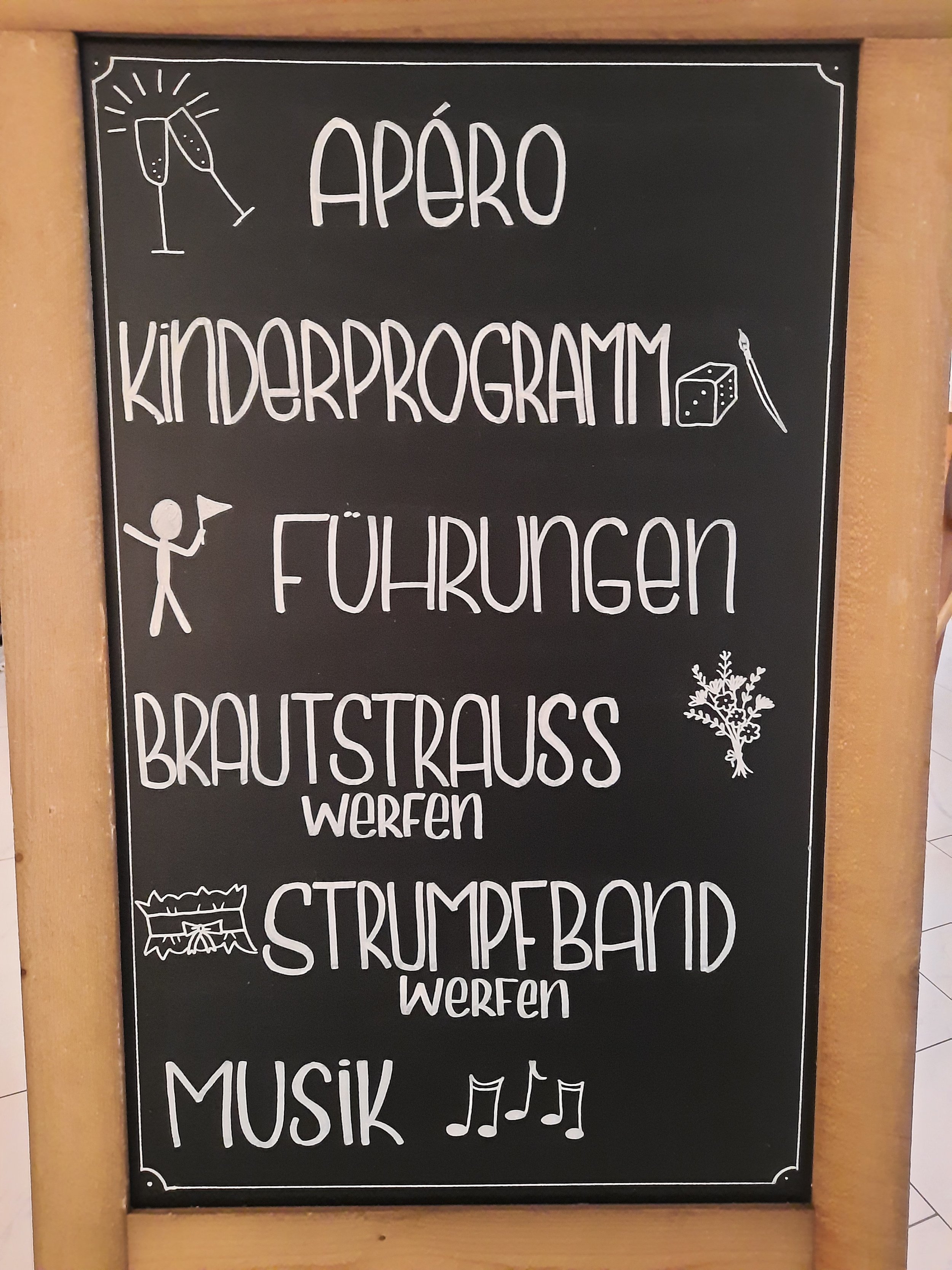 tafelbeschriftung-dorfletterei-tafel-martina-erni-gander-handlettering-beckenried-nidwalden-workshop-kurs-18.jpg
