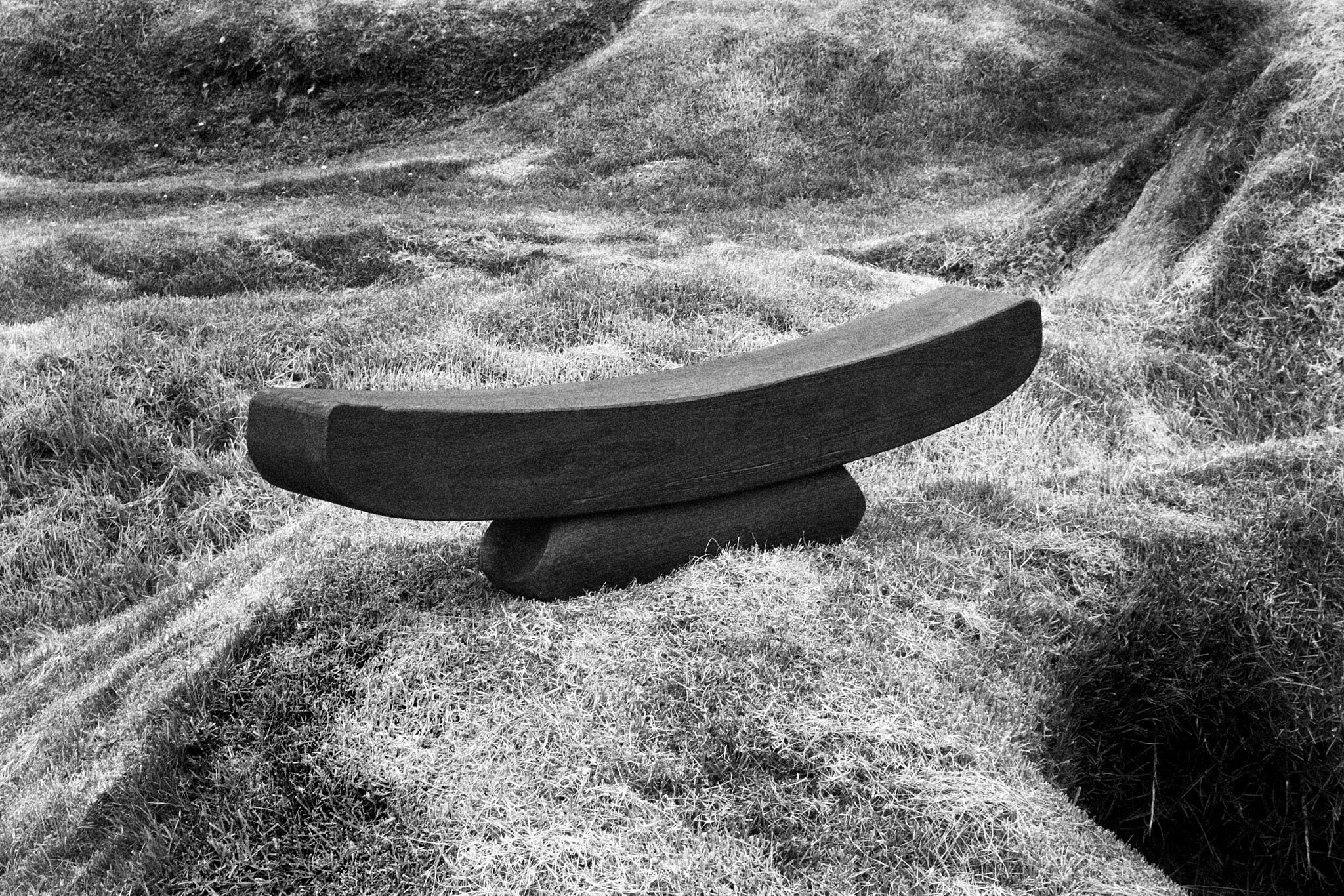 CarmWorks_Furniture_Darka_Bench 22.jpg