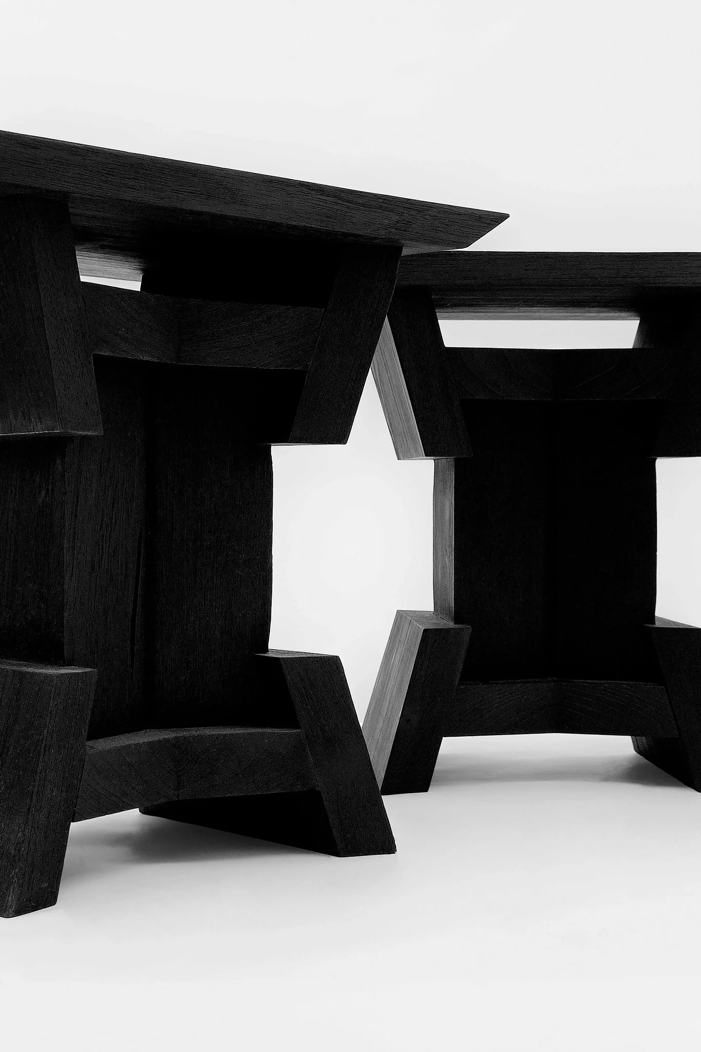 CarmWorks_Furniture_Bersek_table 8.jpg